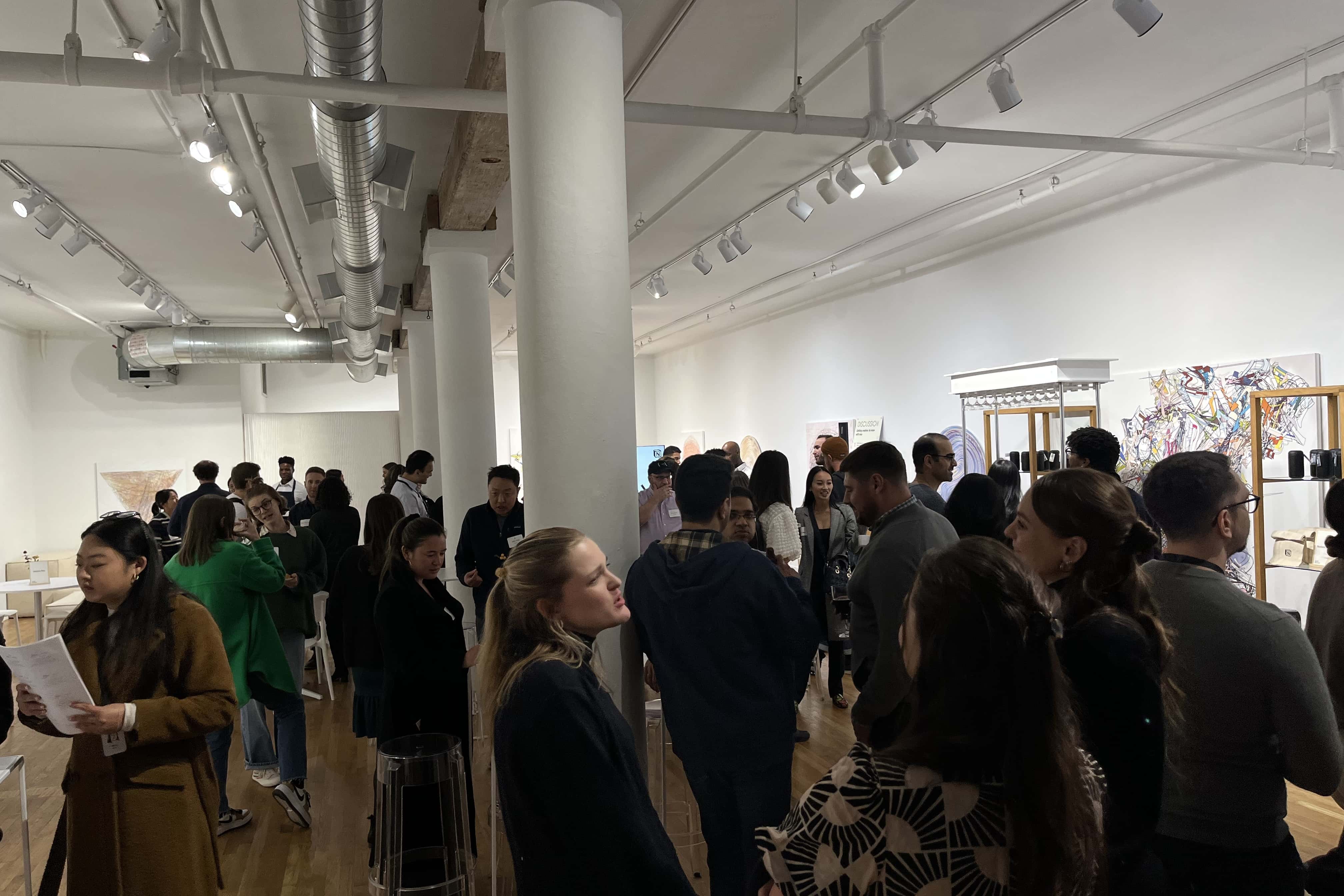 Sunny and Spacious Downtown Art Gallery 7