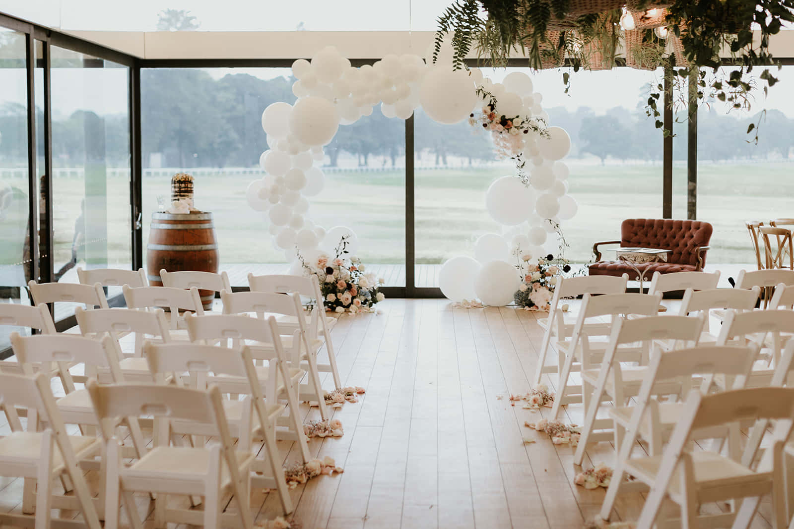 The Paddock and Oakroom with Paddock Lawn 3