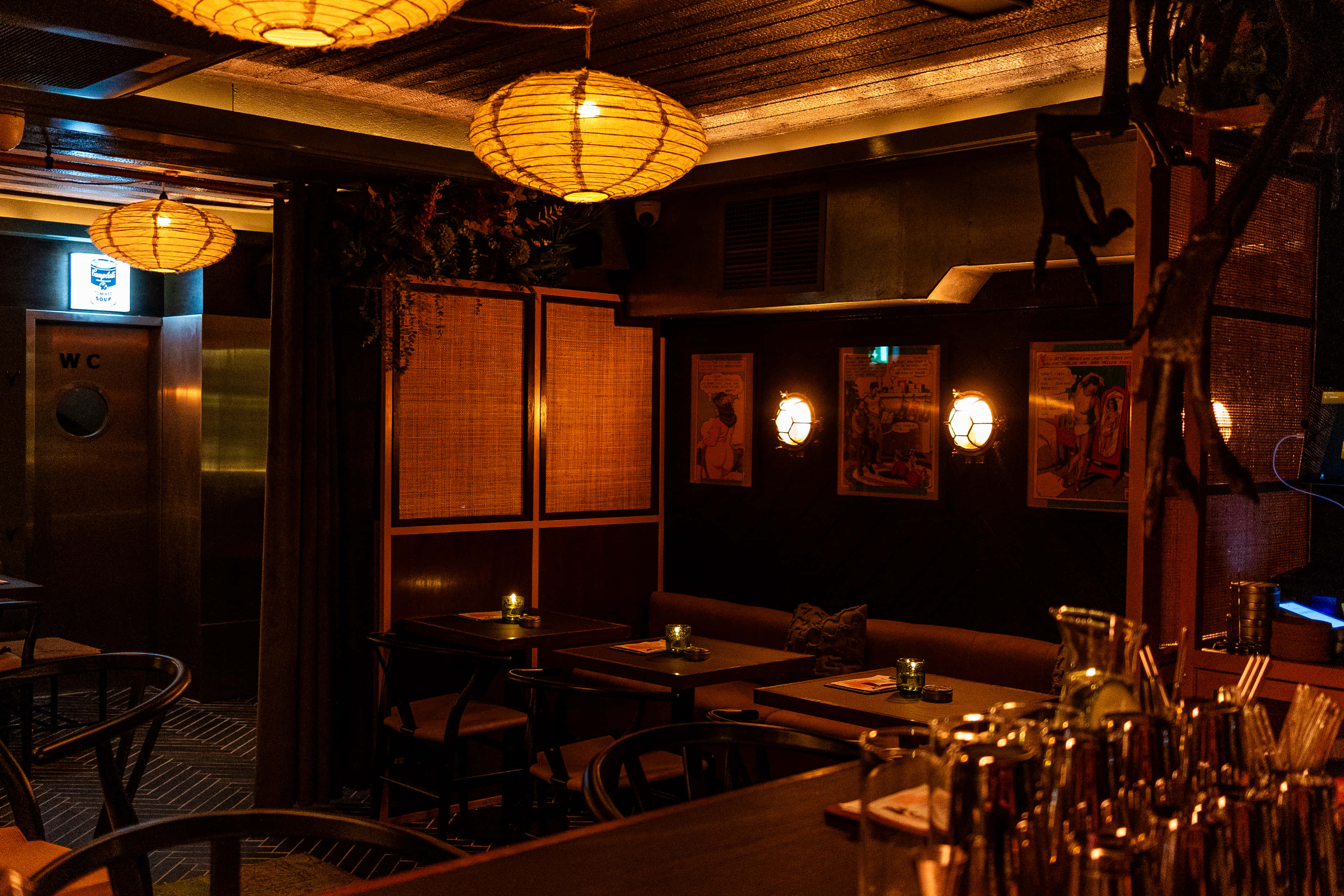 Royal Cocktail Exchange - full venue 3