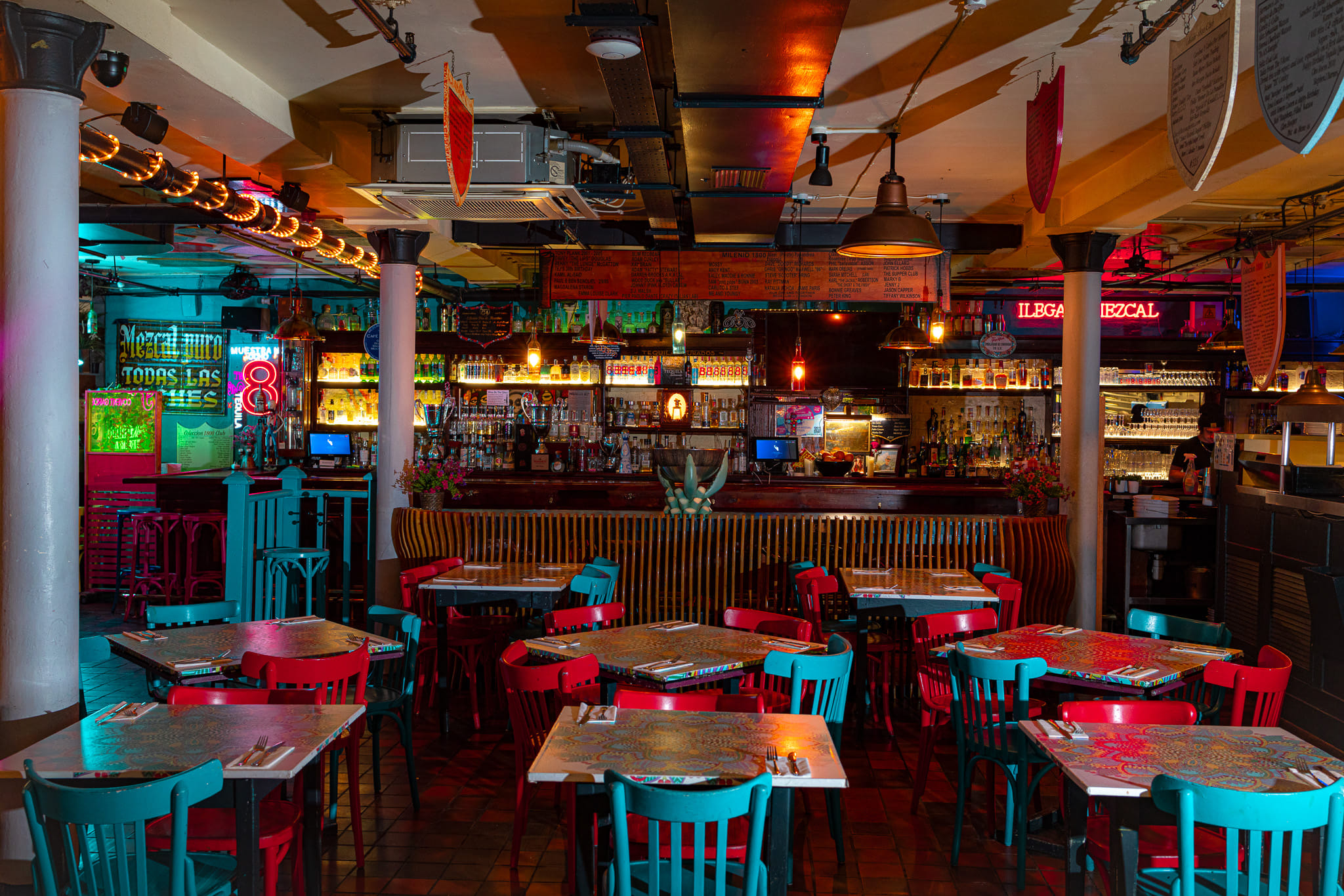 CAFE PACIFICO - MIDDLE 5