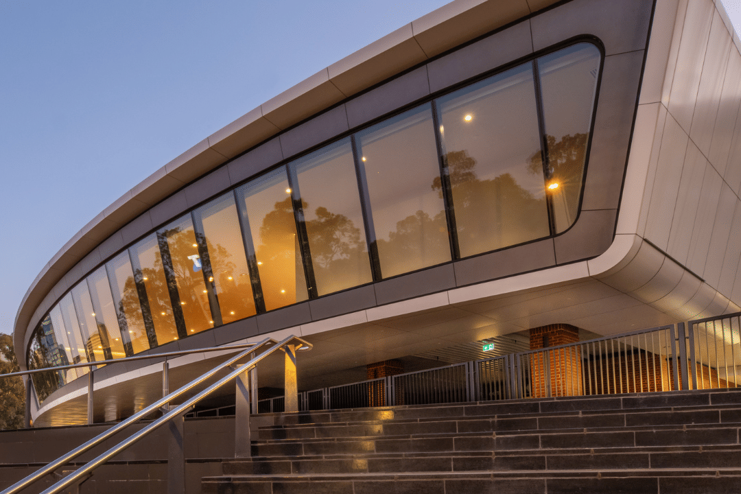 The Courtside Room 0