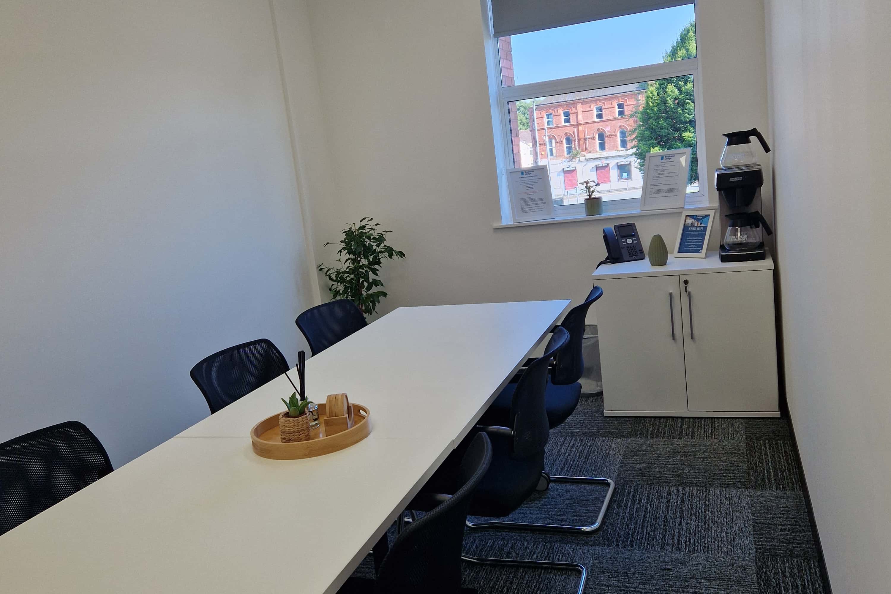 Medium Meeting Room 0