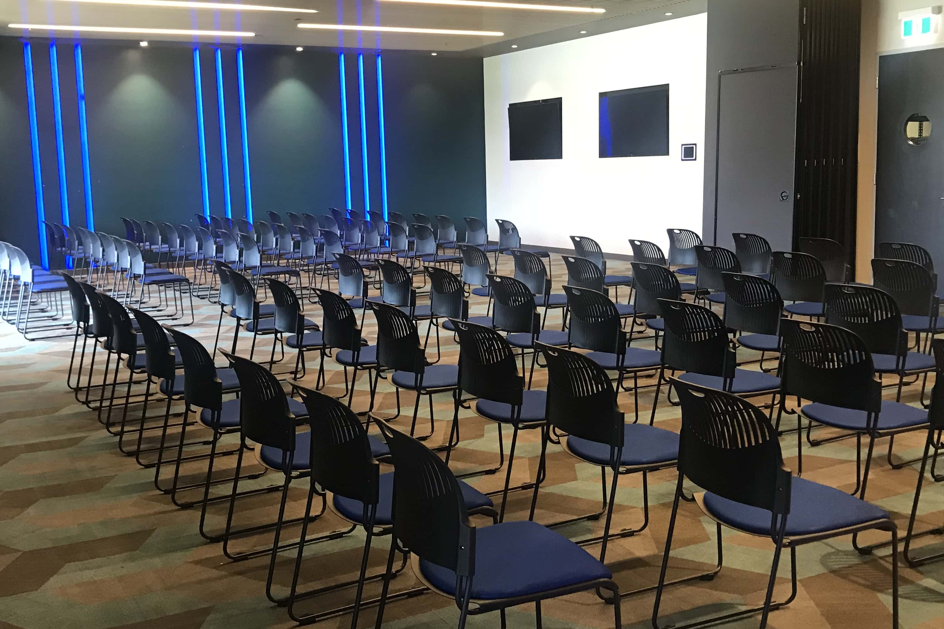 Full Signature Room 3