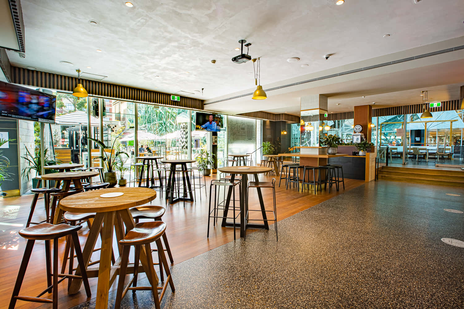 Ground Floor Exclusive 4