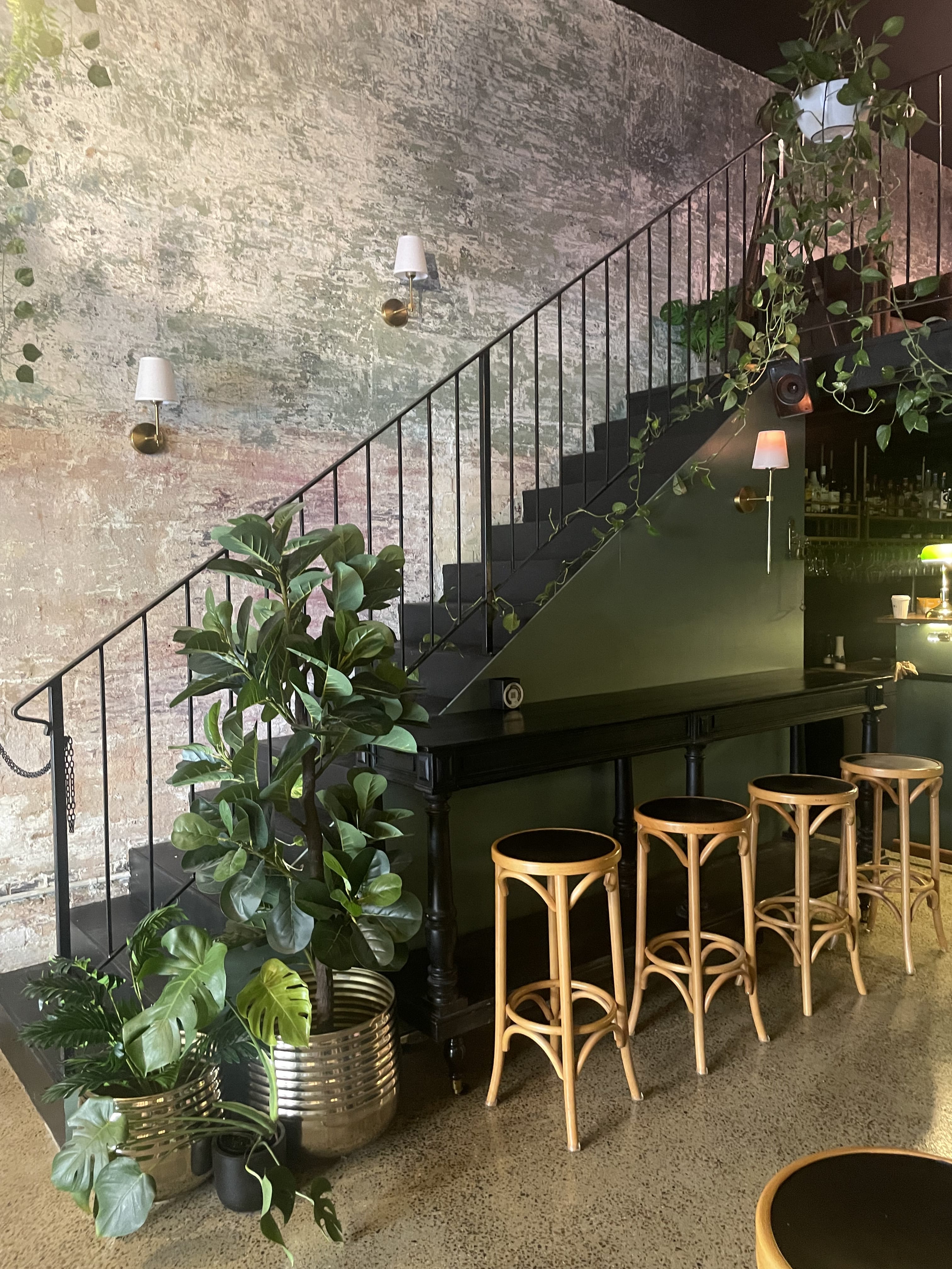 Valley Function Space 6