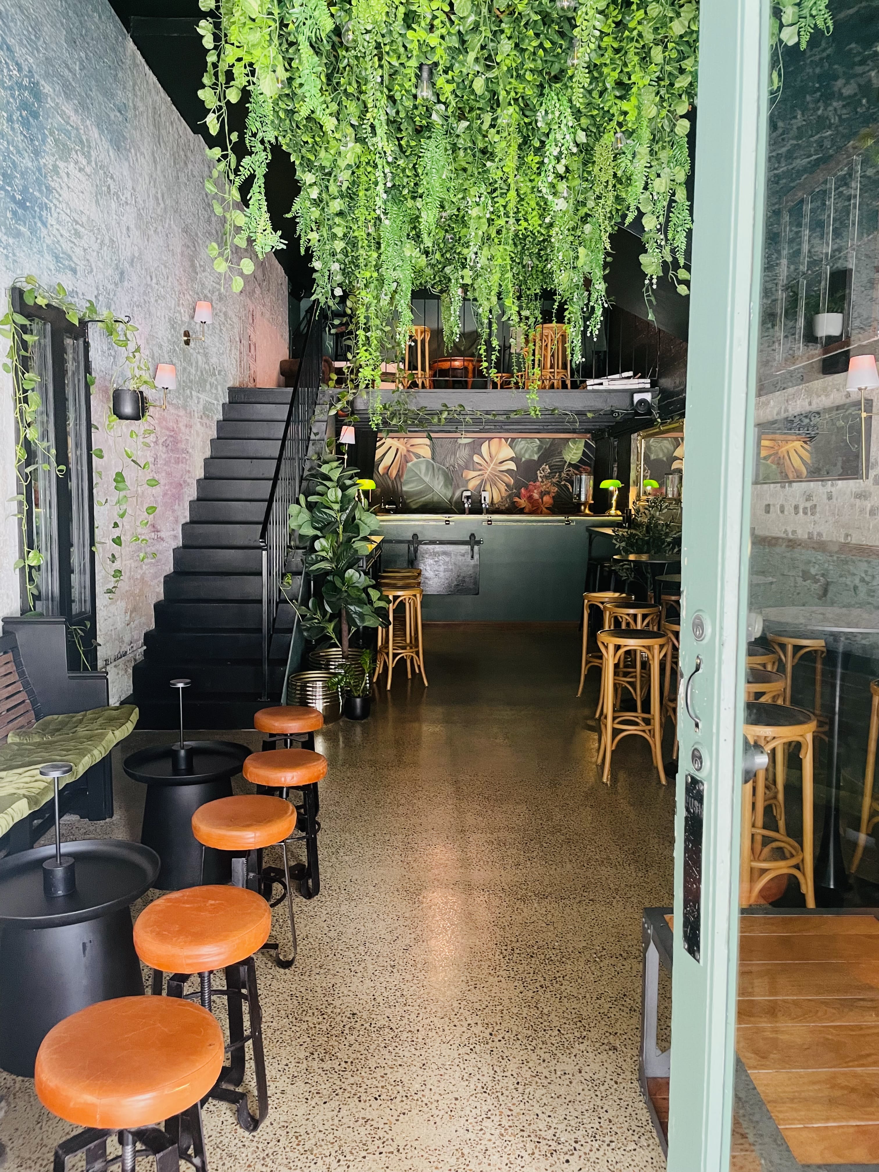 Valley Function Space 4