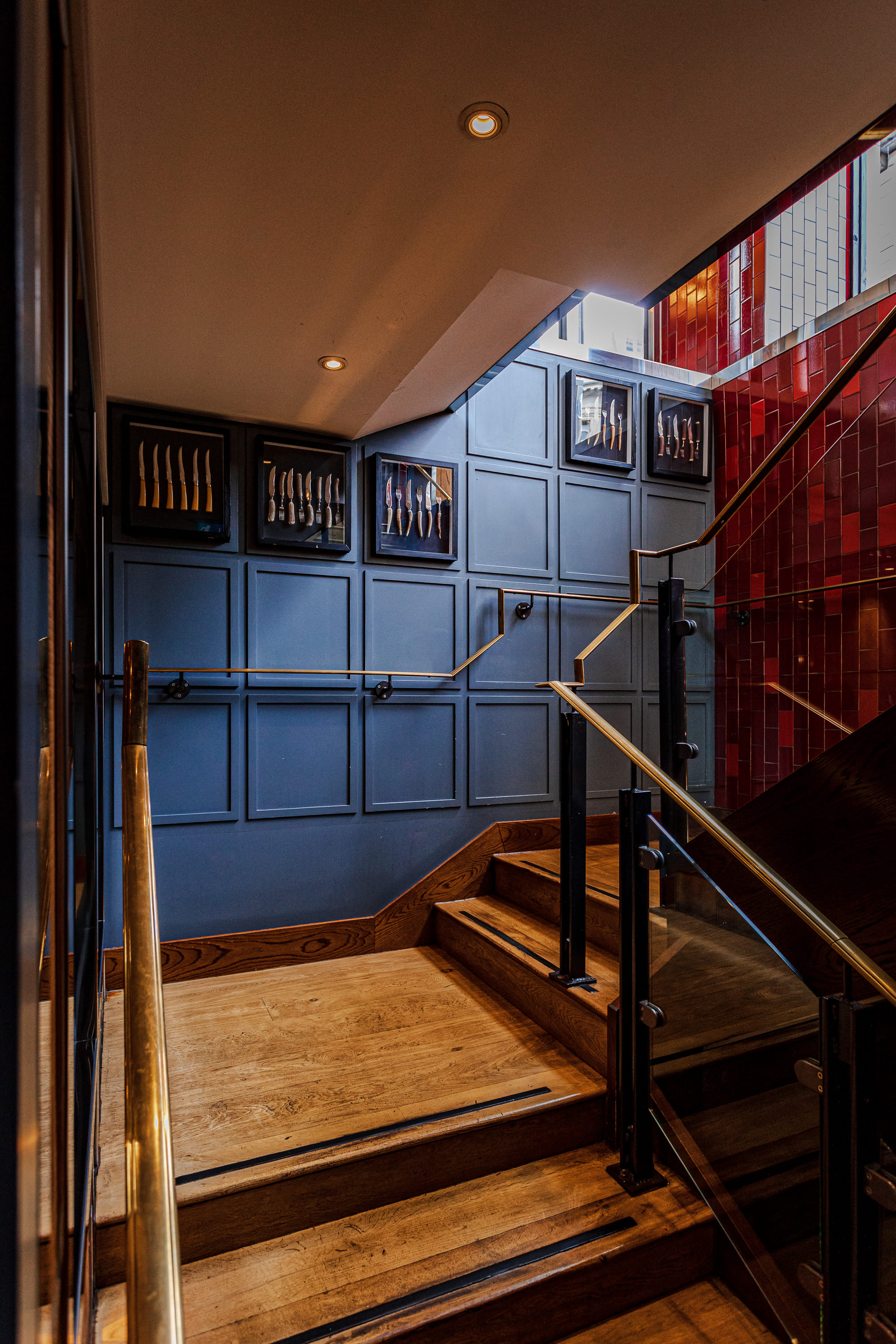 Angus Dining Social 1