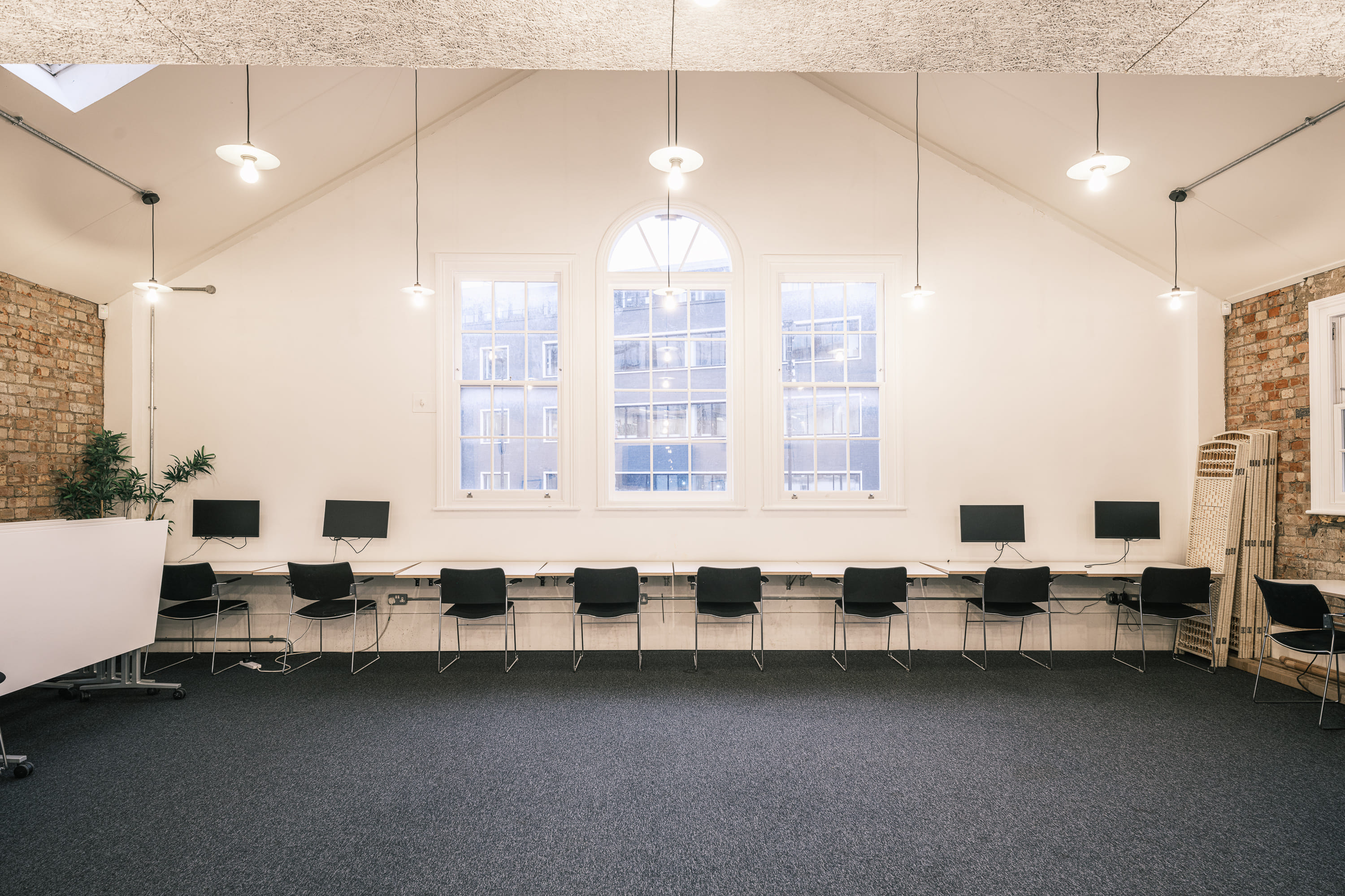 Modern Conference, Events & Live Music space at King's House 40