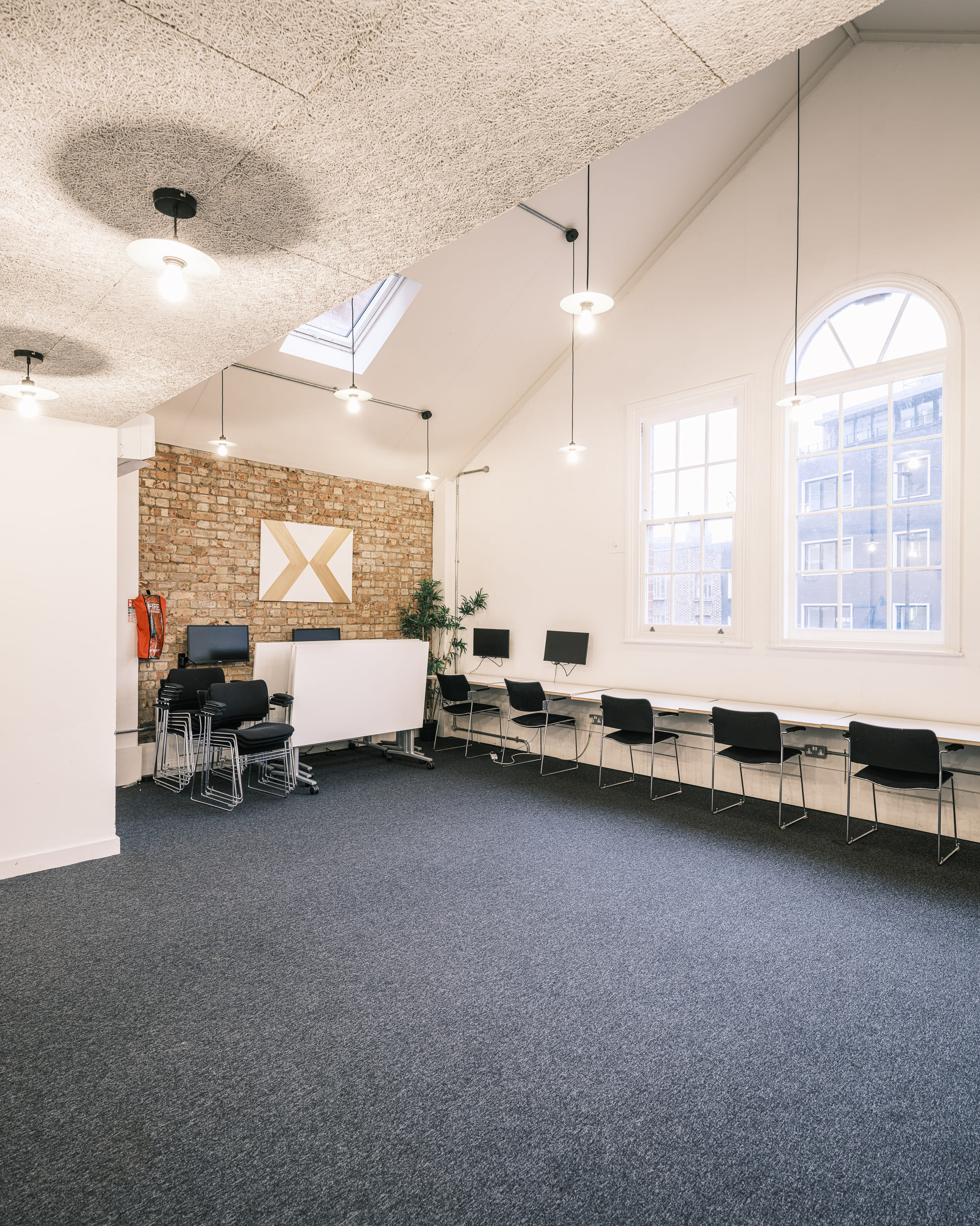 Modern Conference, Events & Live Music space at King's House 39