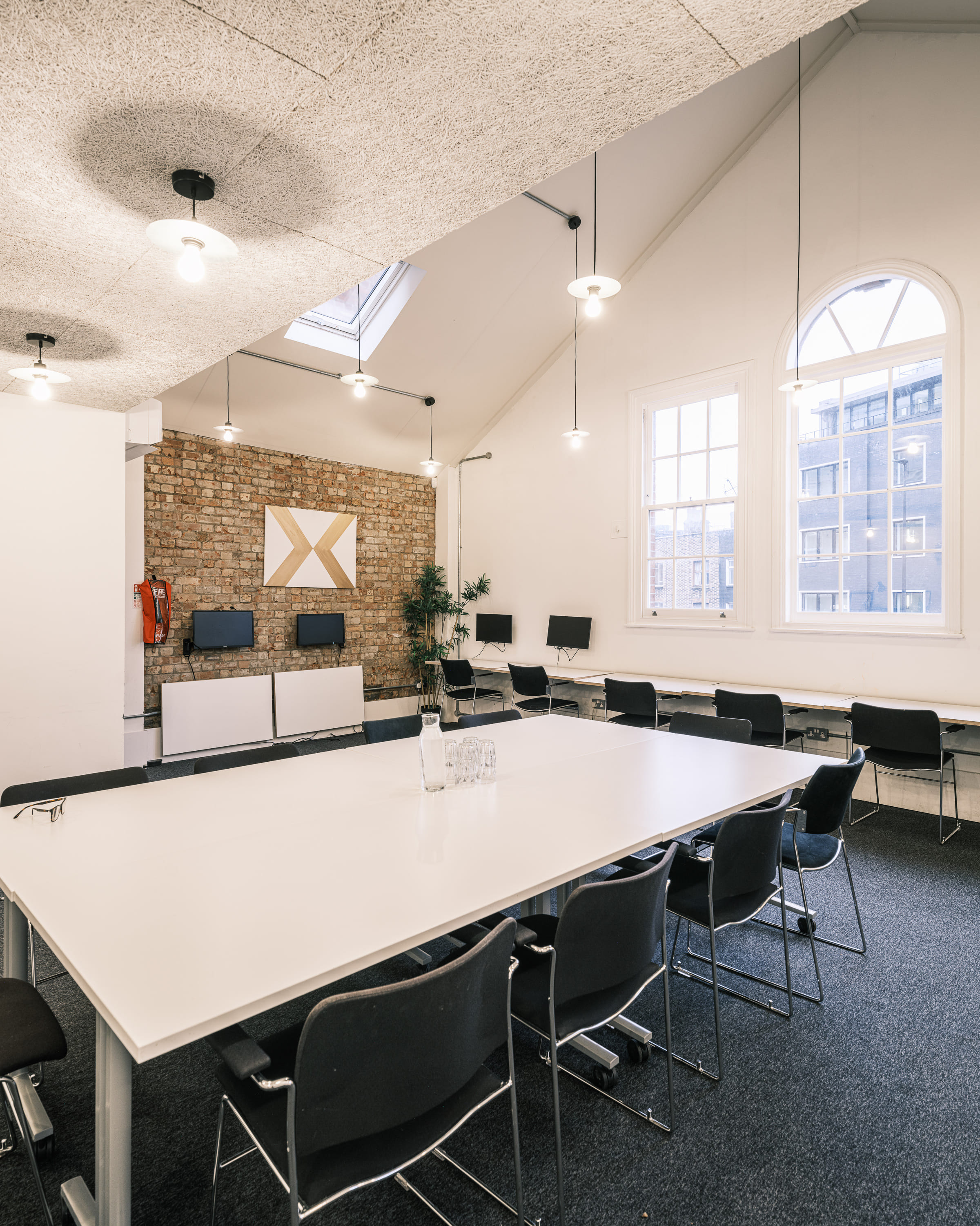 Modern Conference, Events & Live Music space at King's House 42