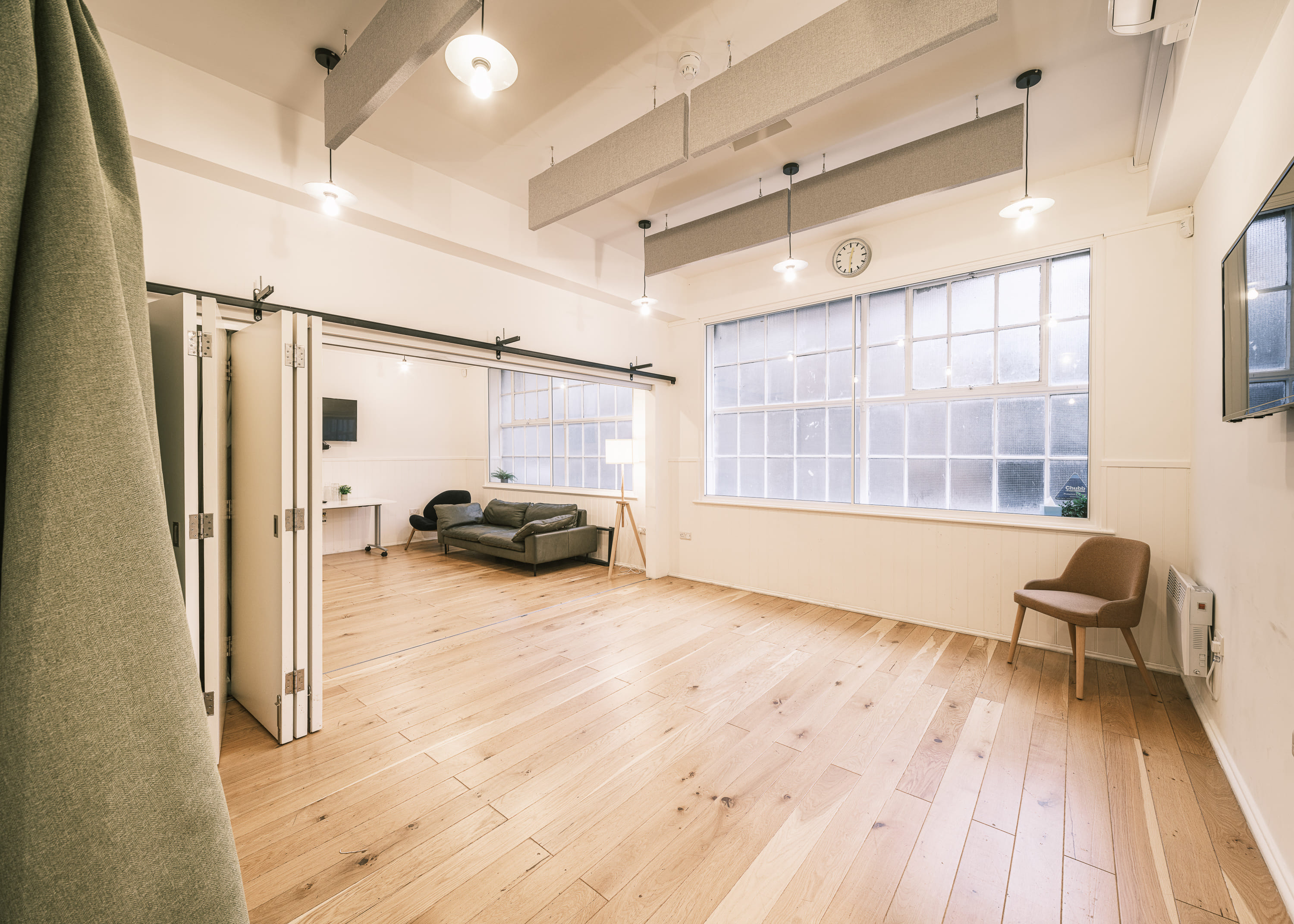 Modern Conference, Events & Live Music space at King's House 45