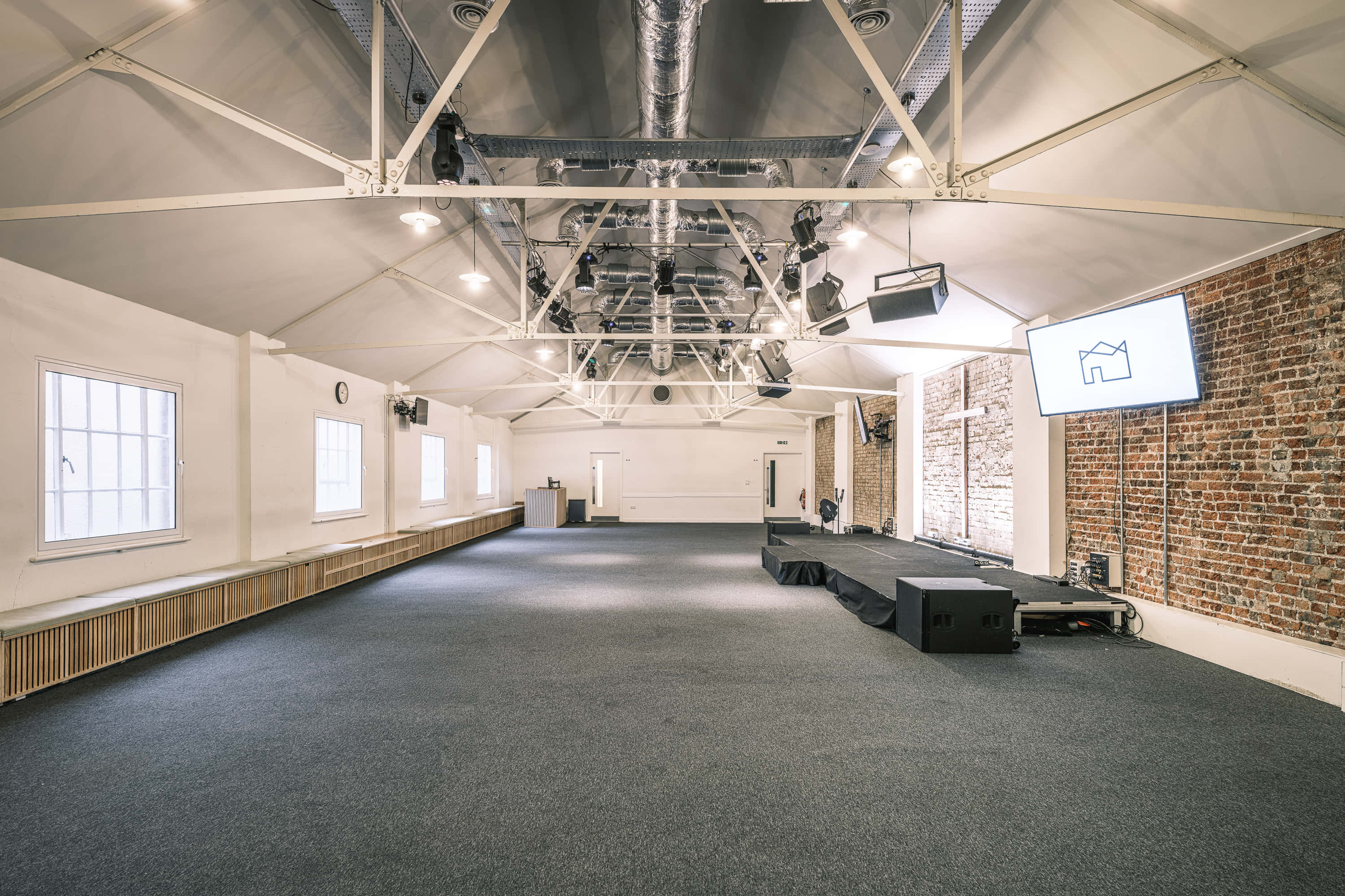 Modern Conference, Events & Live Music space at King's House 52