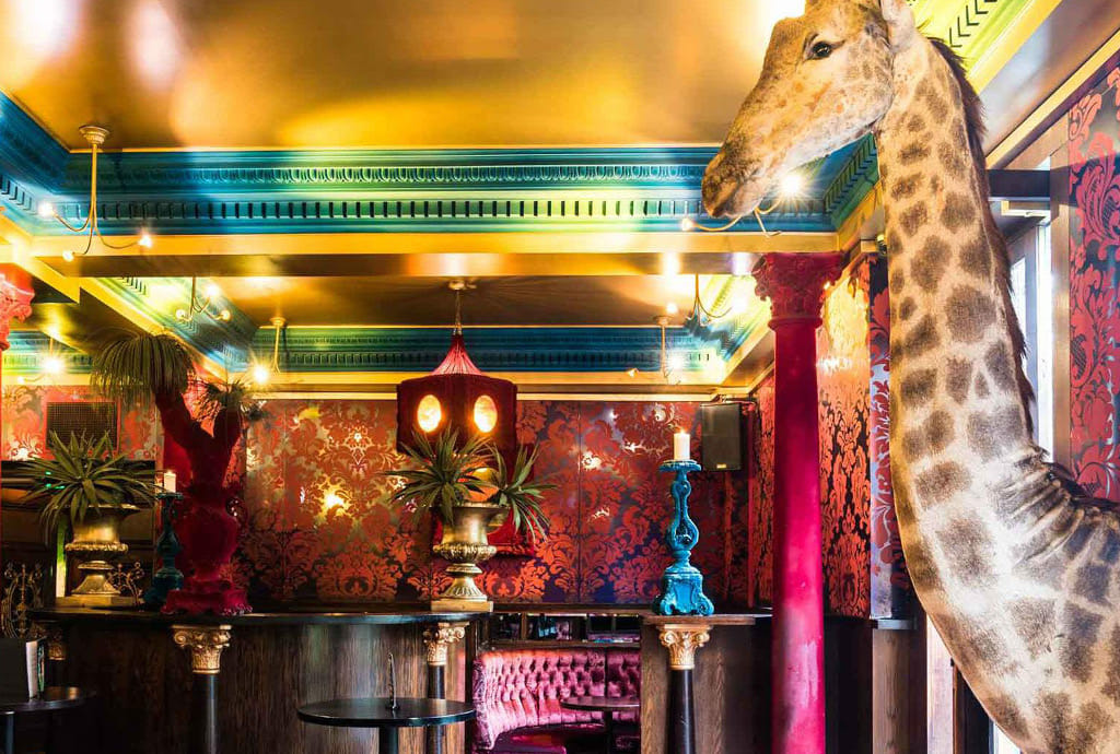 The Carlton Bar & Balcony