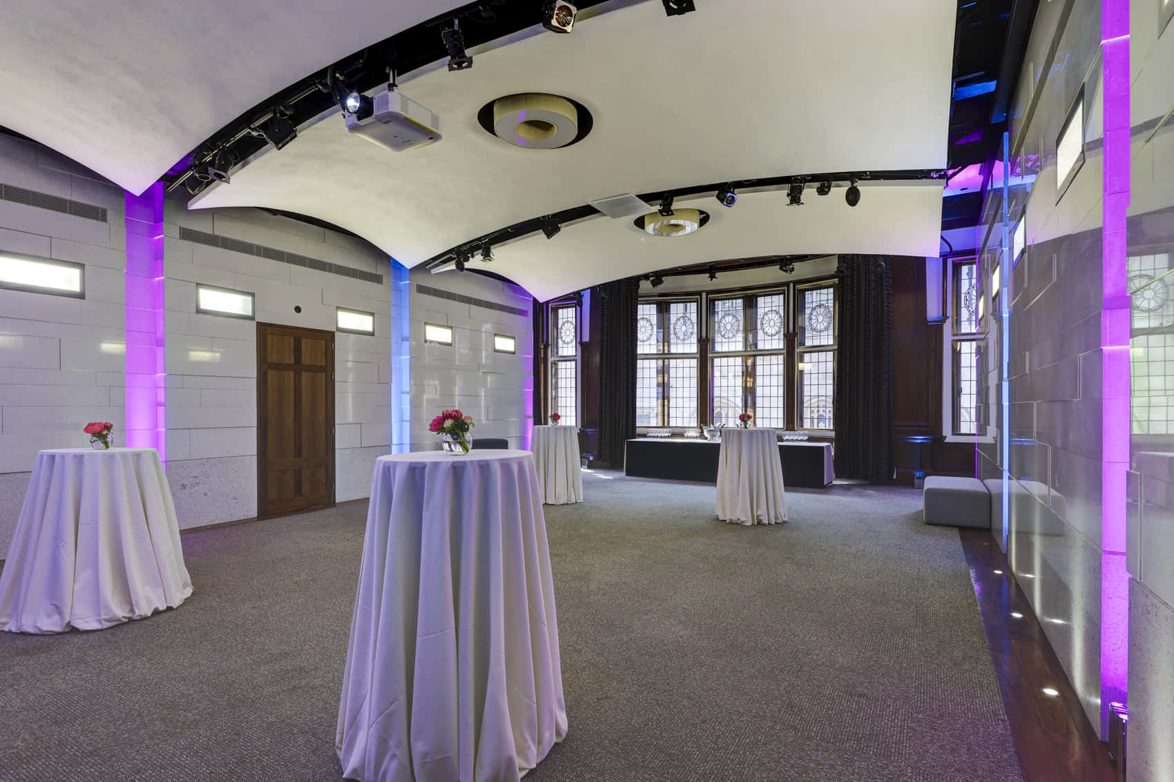 Lecture Hall & Council Chamber 6