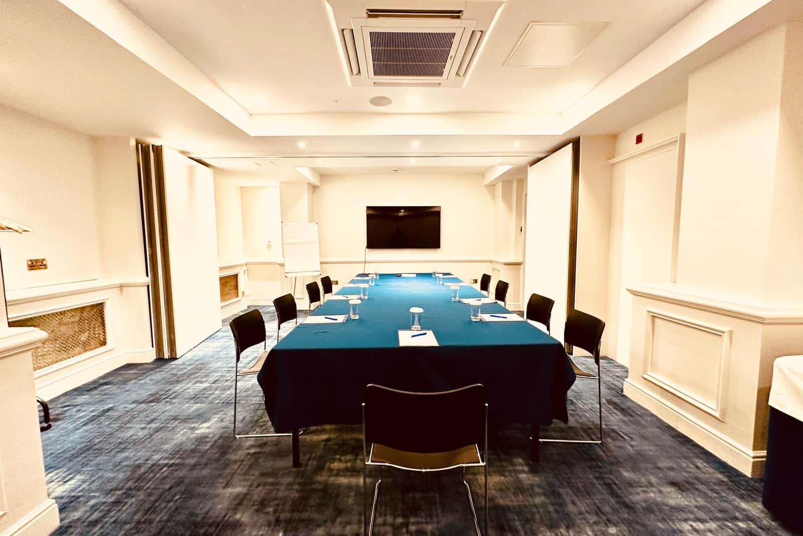 The Victoria Suite 1