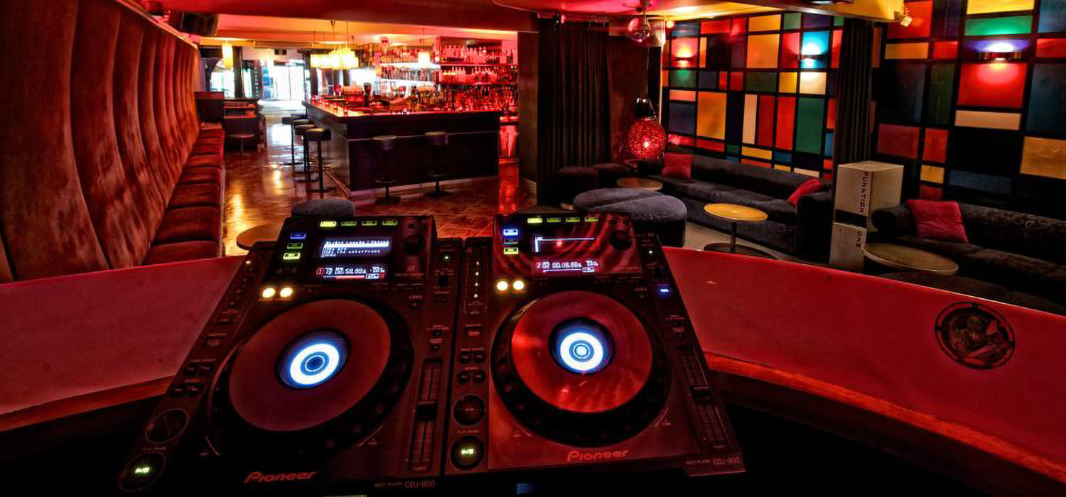 Curtained-off Area 1