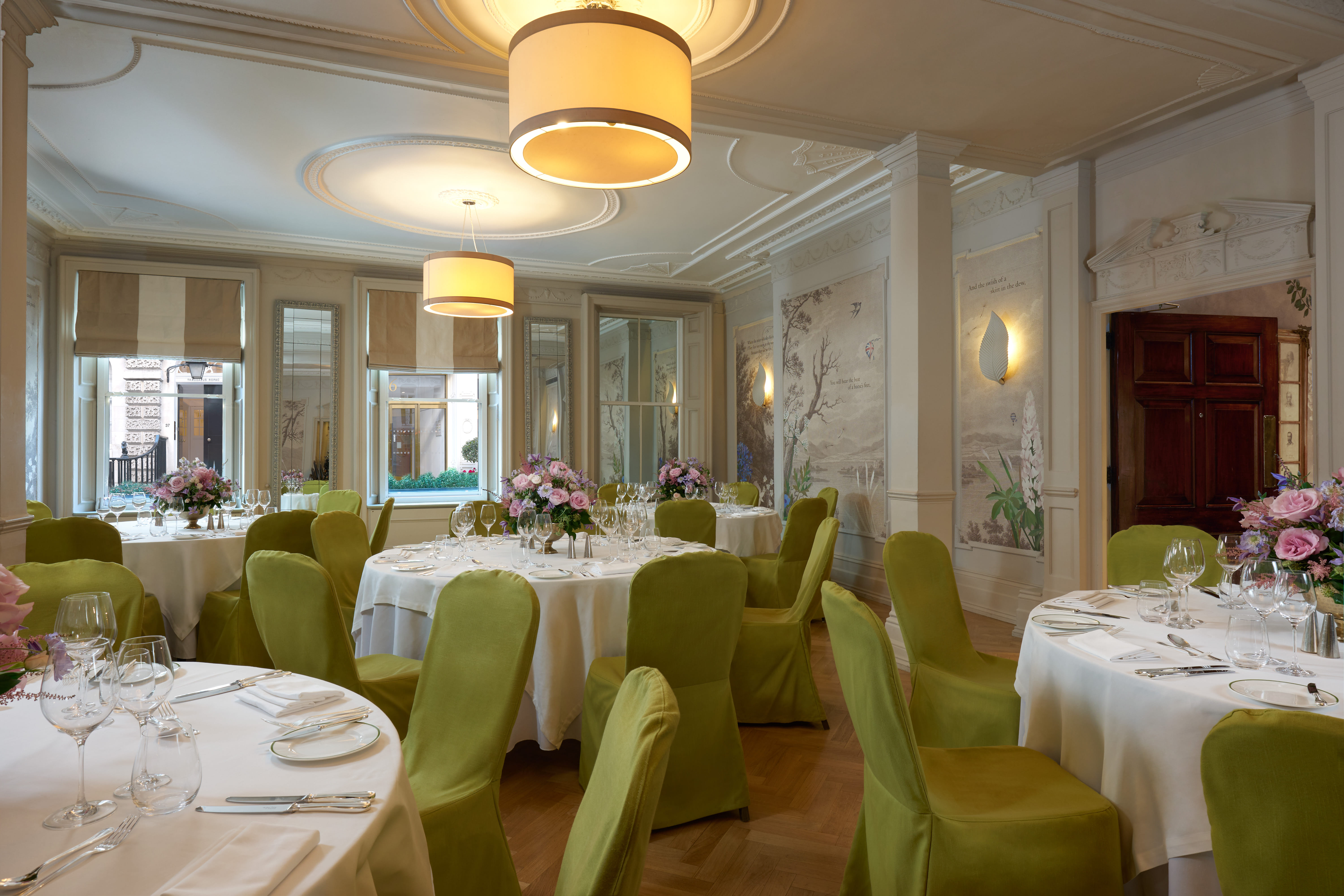 Duplicate of The Clarendon Room 4