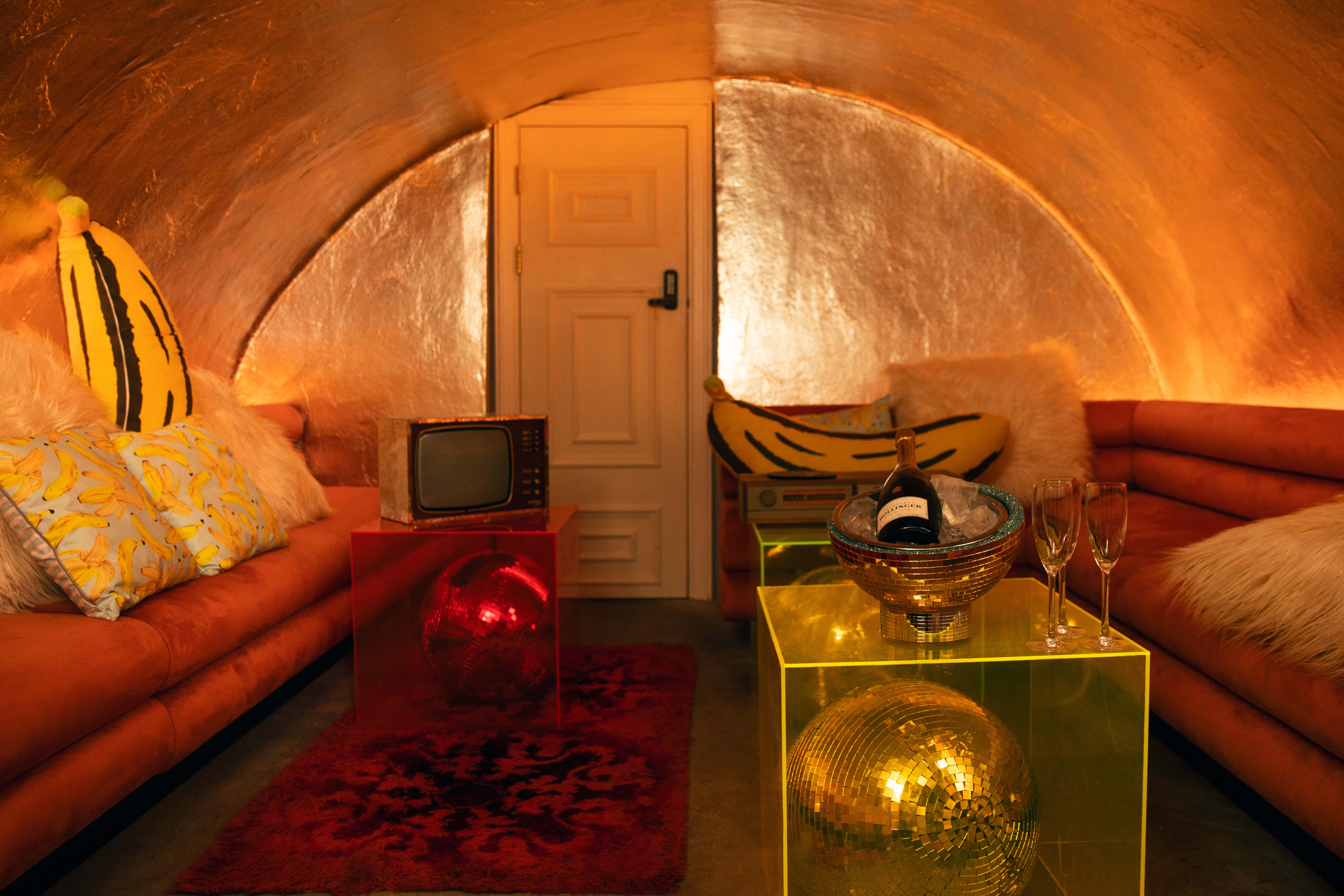 The Ultimate Christmas Party 9