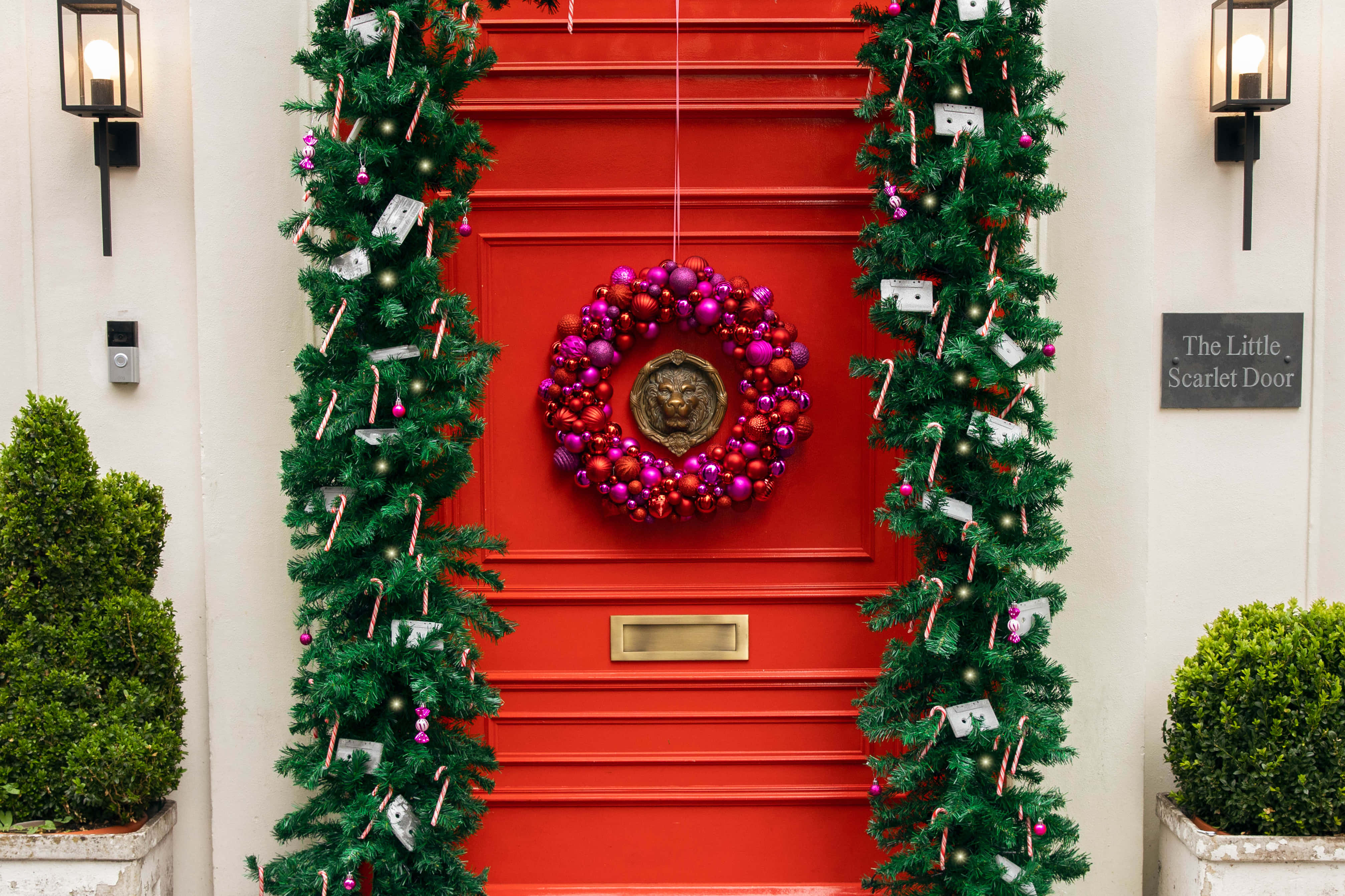 The Ultimate Christmas Party 10