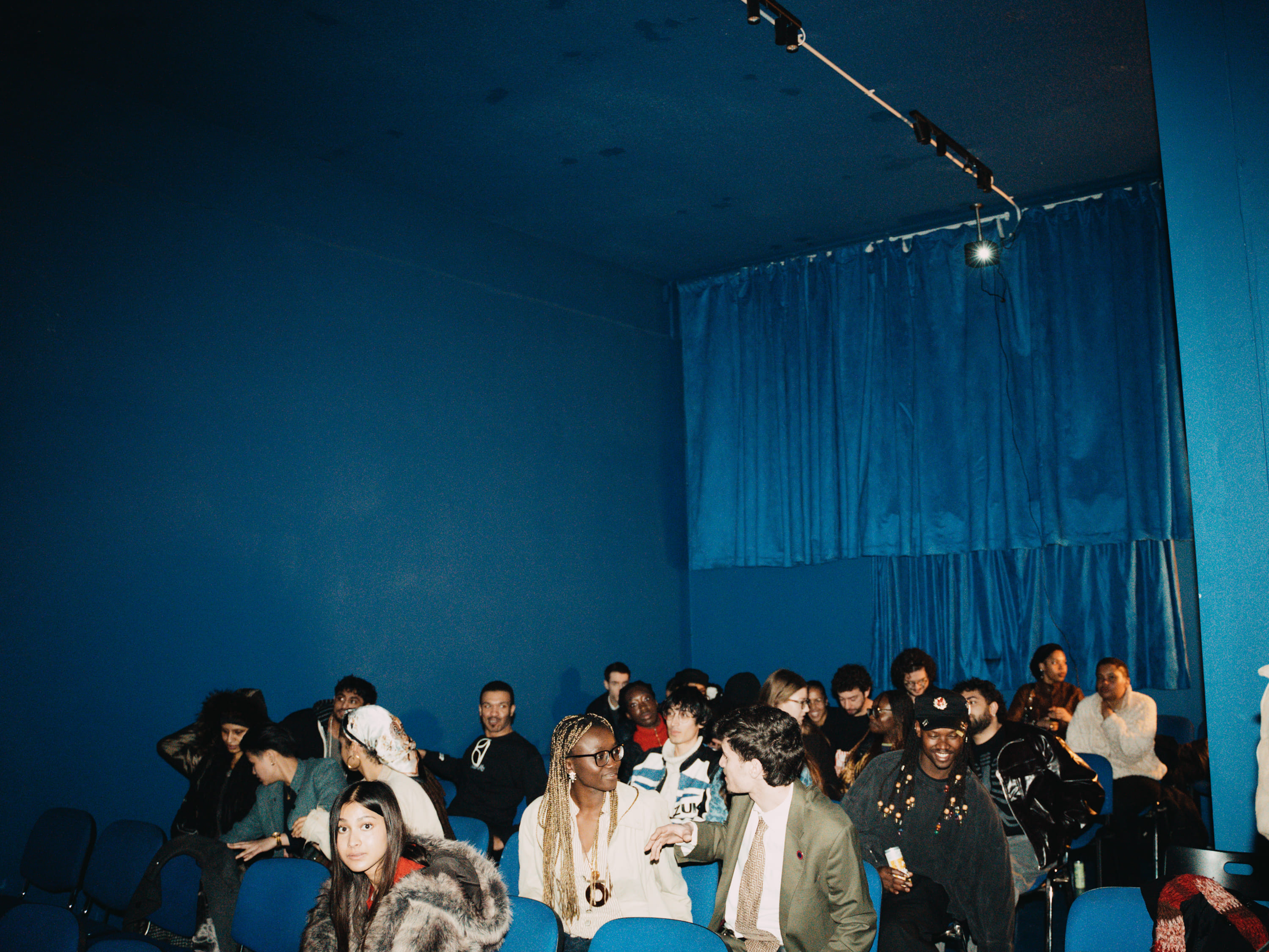 Quirky Blue Room 7