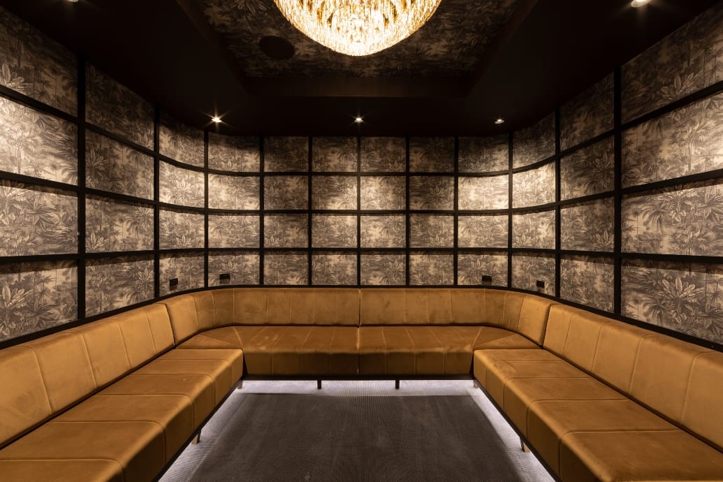 Frank Sinatra Room 1