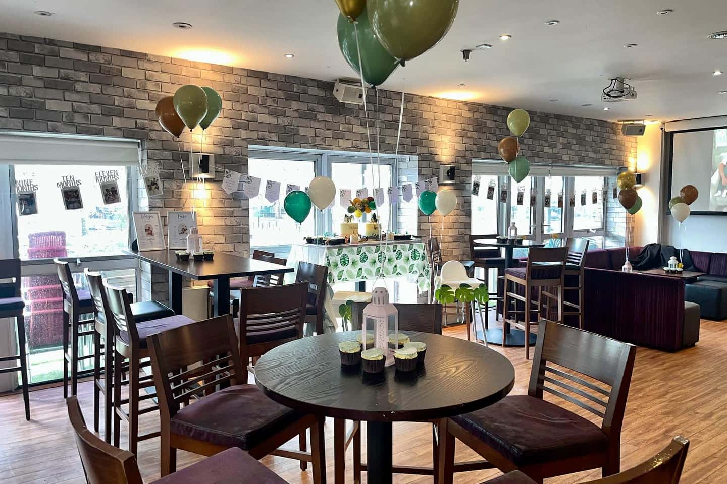 Baby Showers & Gender Reveals In The Lounge Bar 2