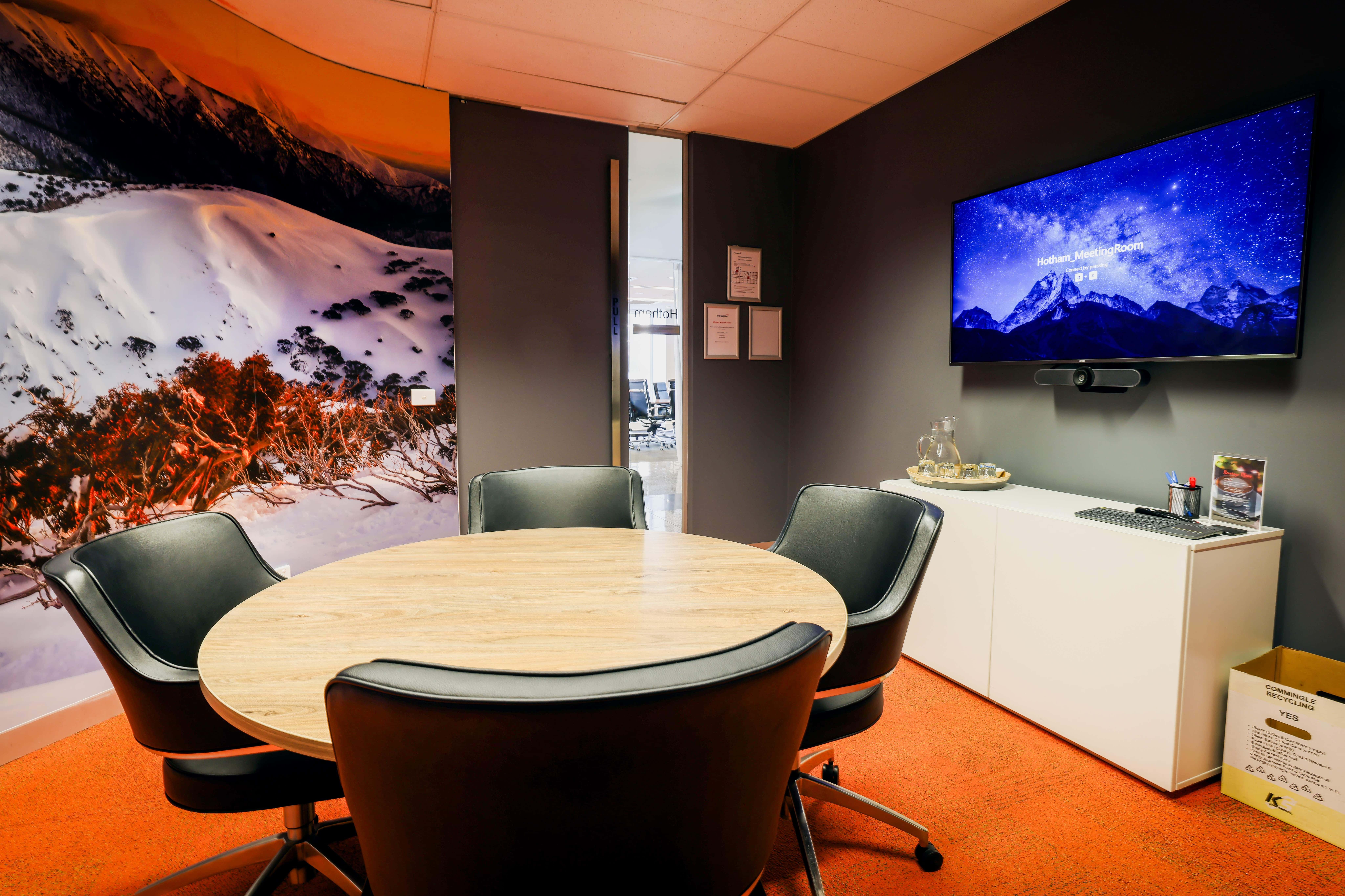 Hotham I 4 Person Meeting Room 1