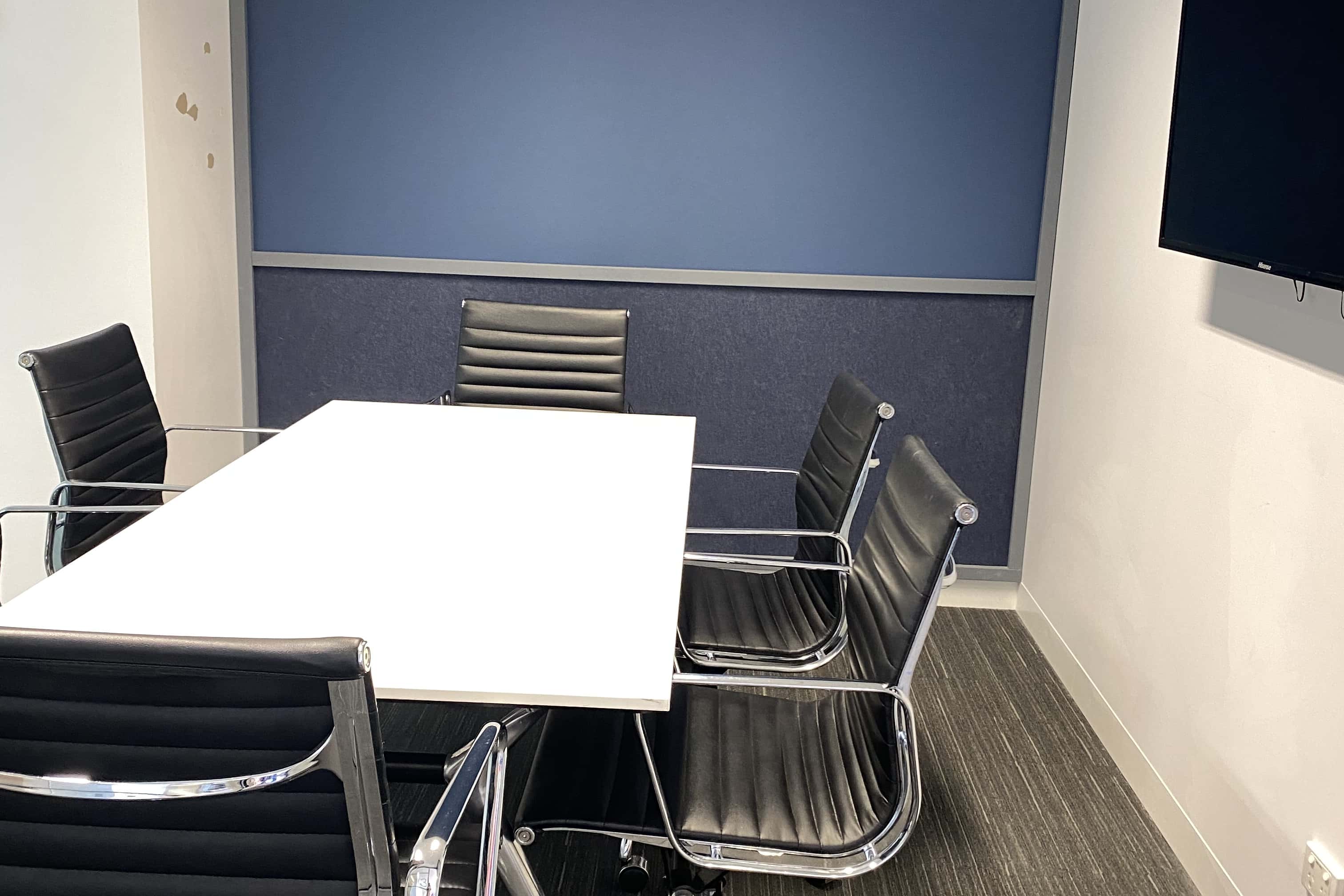 Baw Baw I 6 person Meeting Room 2