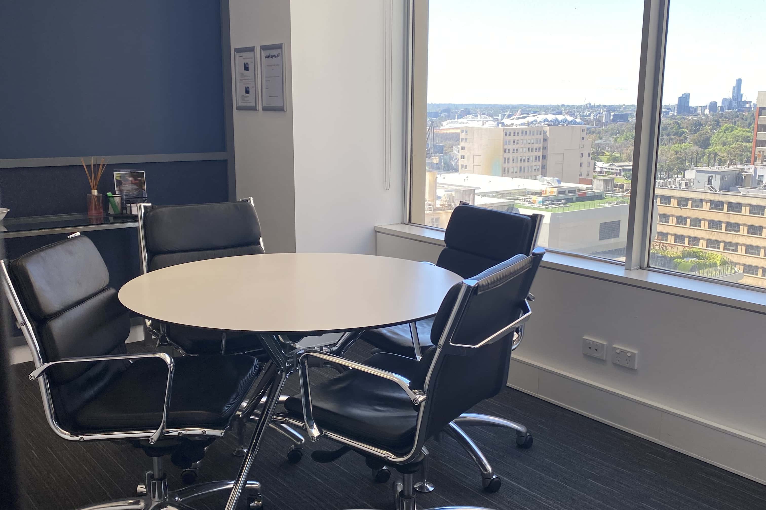 Fuju I 4 Person Meeting Room 0