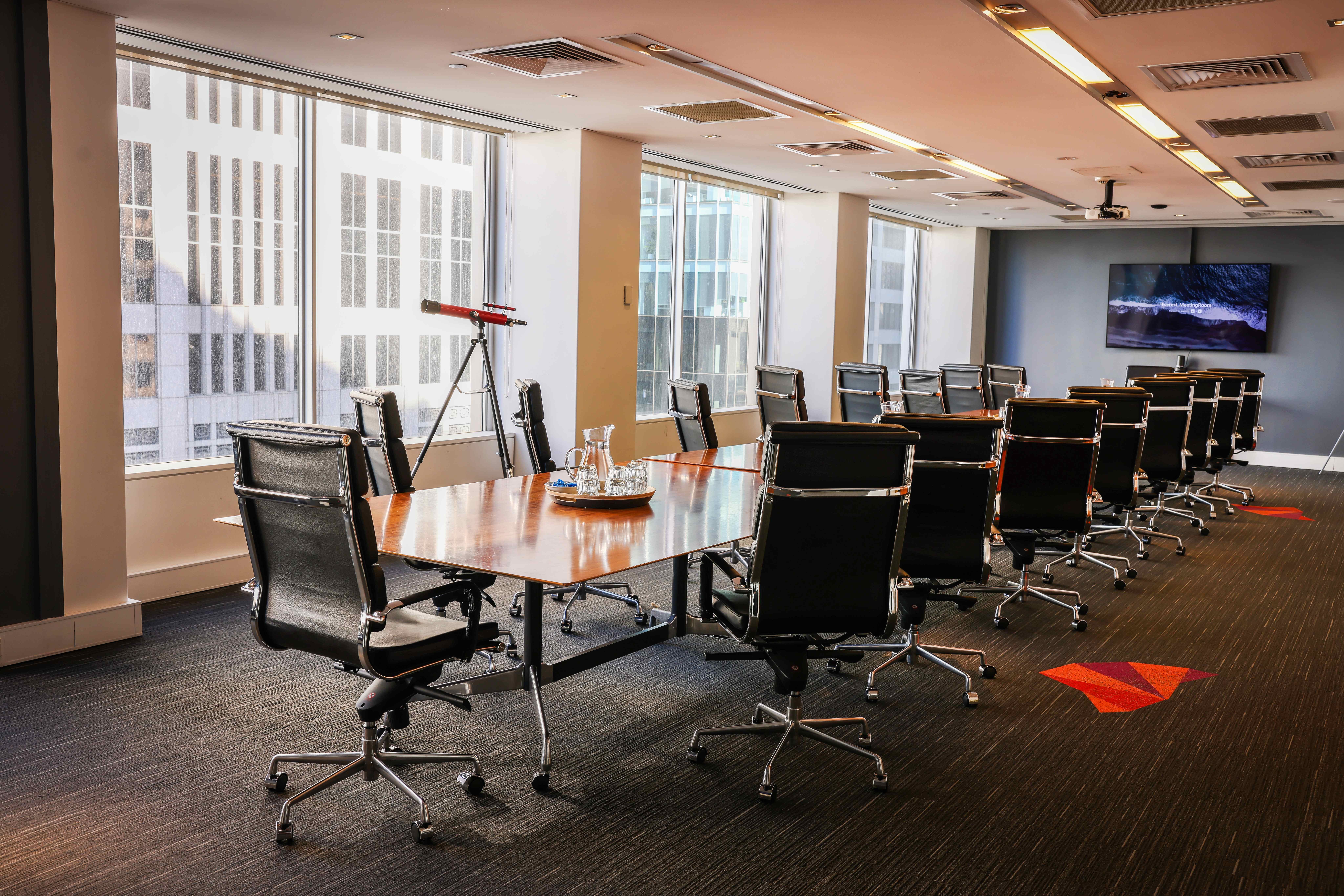 Everest Large I 26 Person Boardroom  1