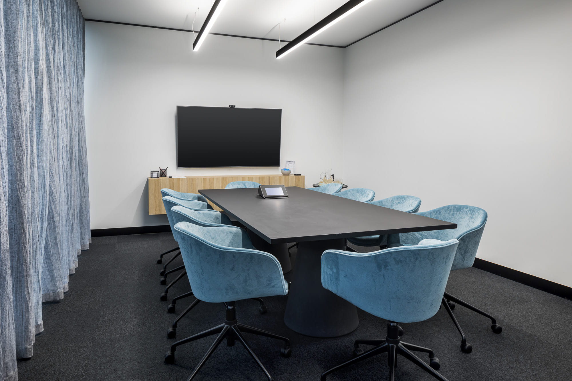 Murray I 10 Person Meeting Room  3