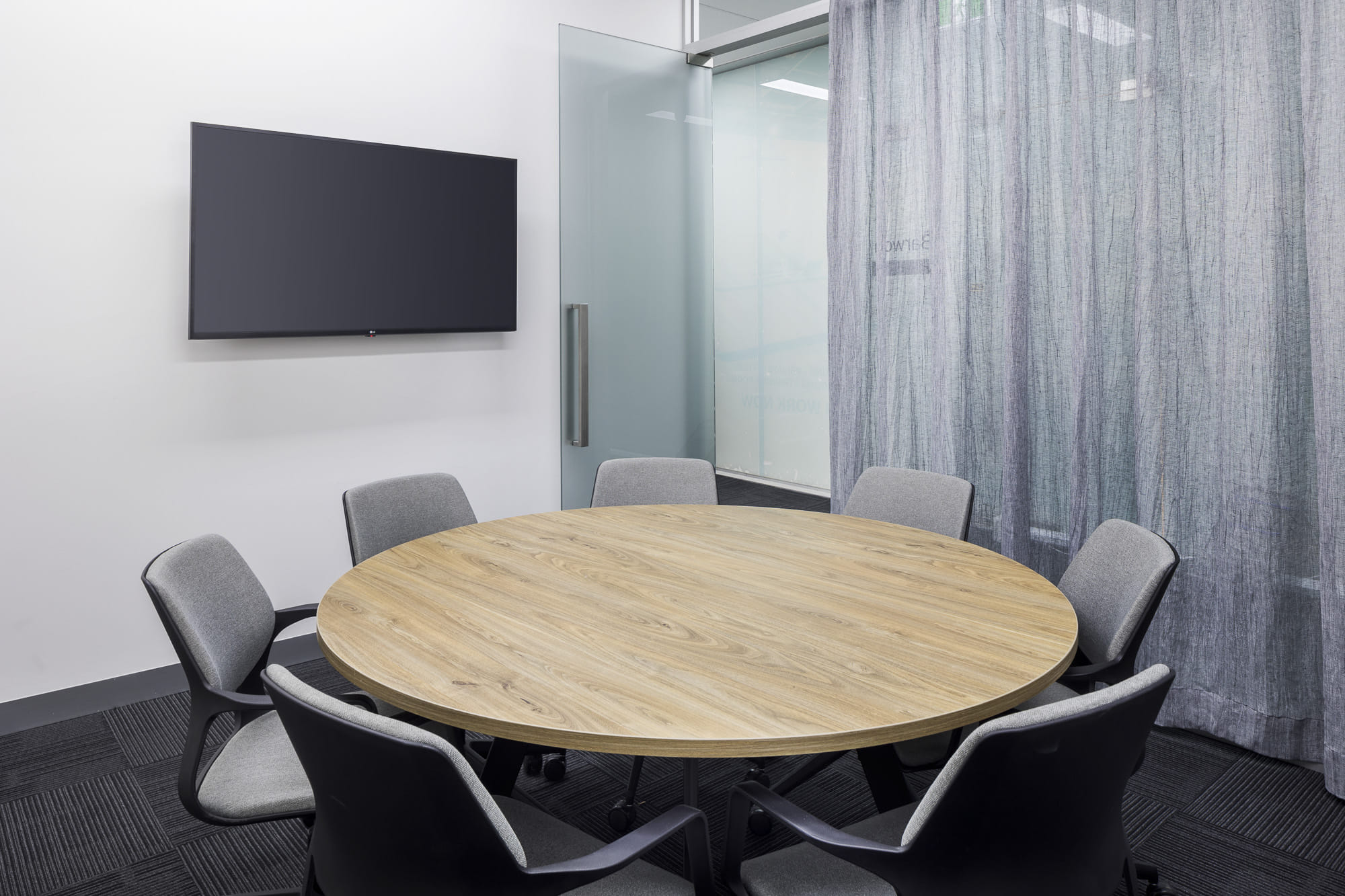 Barwon I 7 Person Meeting Room