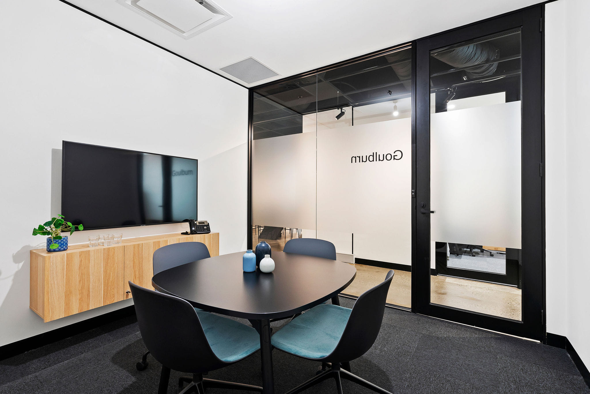 Goulburn I 4 Person Meeting Room 1