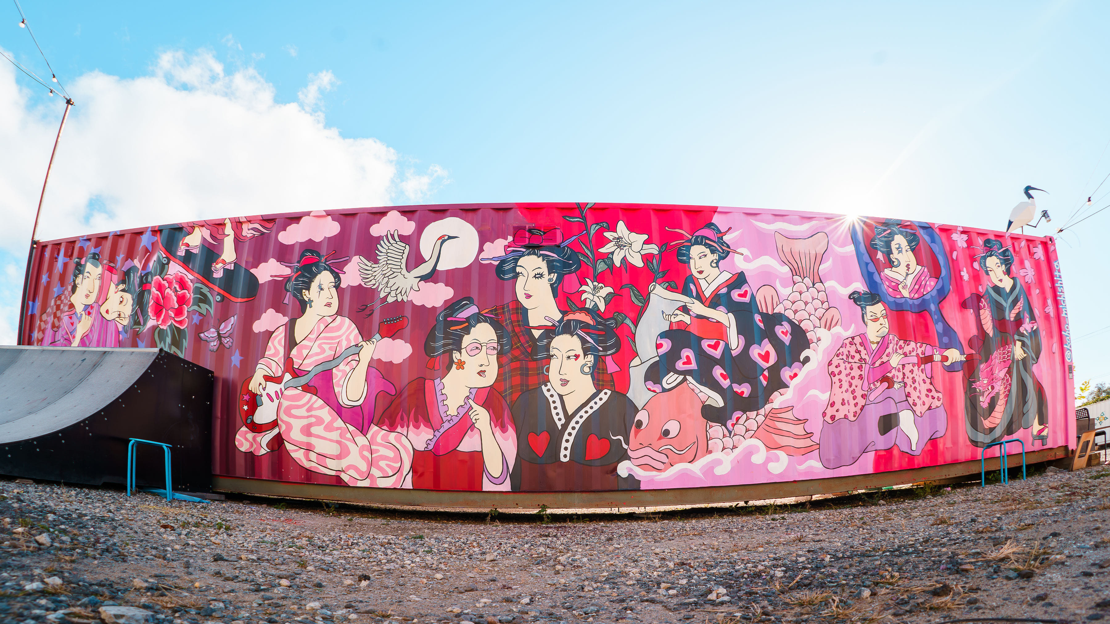 Superordinary Outdoor Courtyard 2