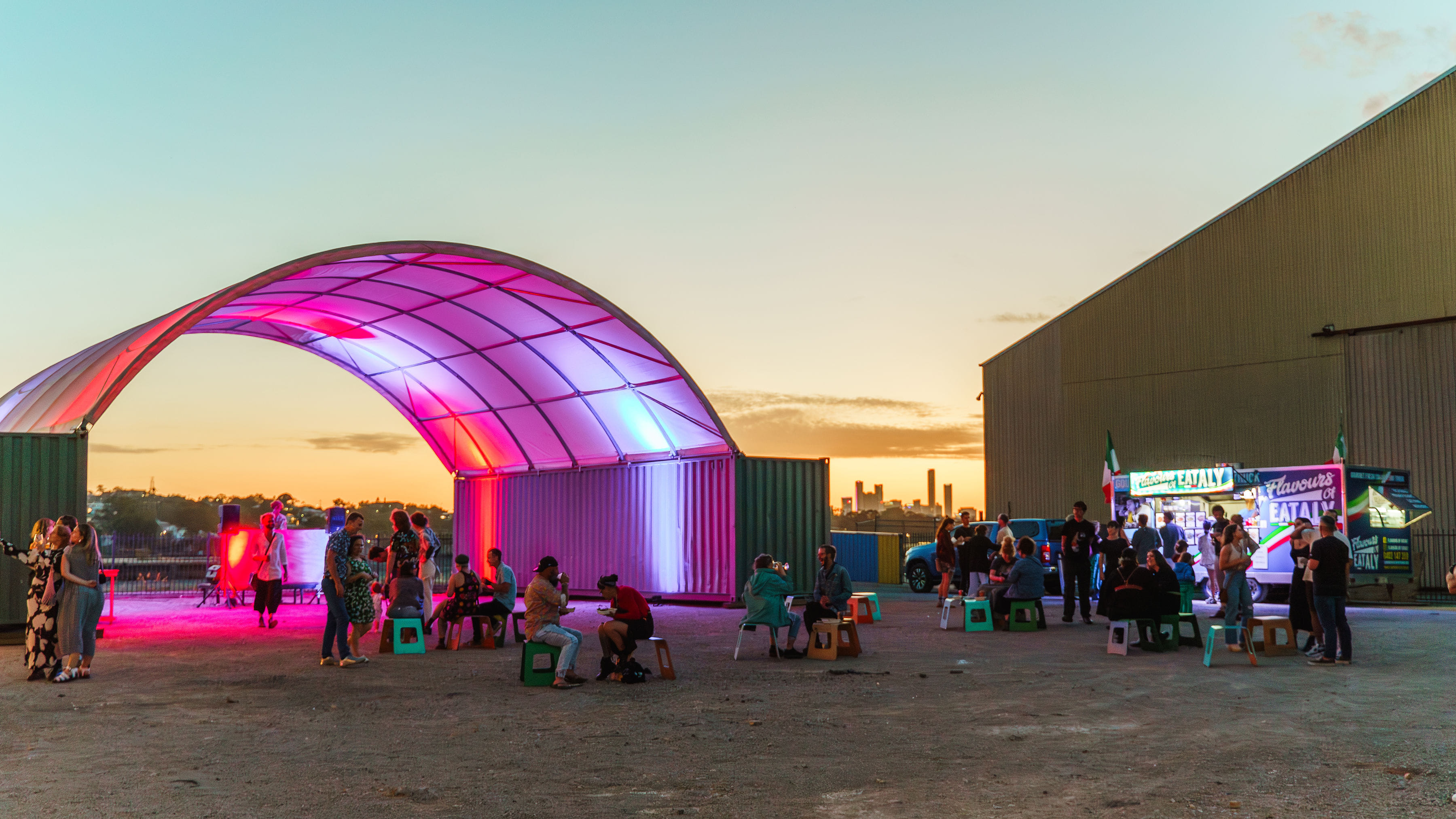 Superordinary Outdoor Courtyard 0