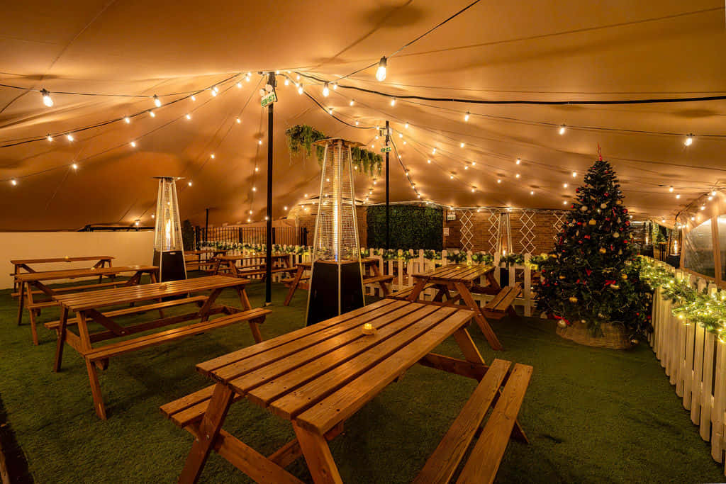 Finsbury Square Garden Bar - Christmas Set Up 0