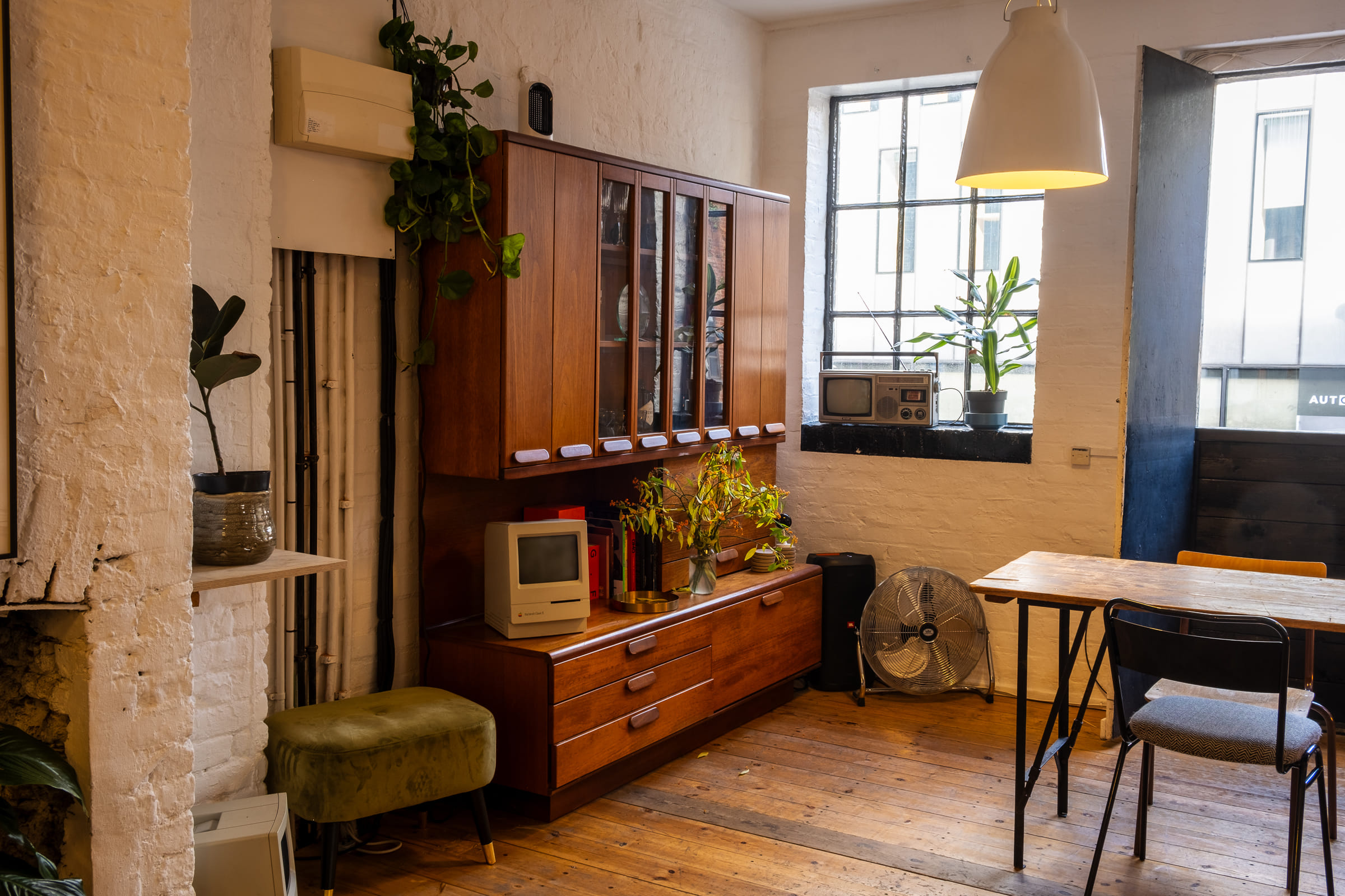 Bread and Butter Lounge 4