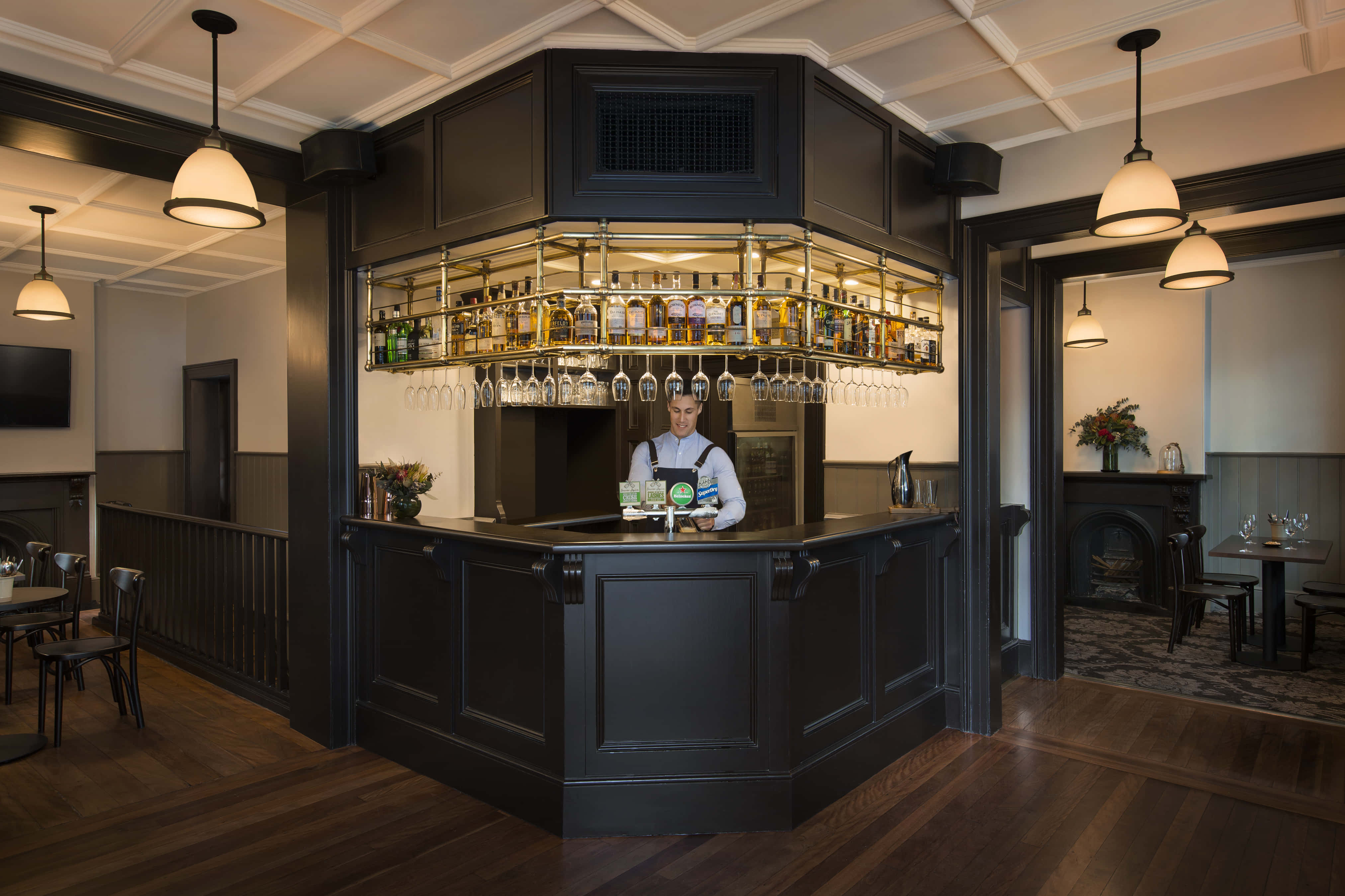 The Dundee Arms Pub 0