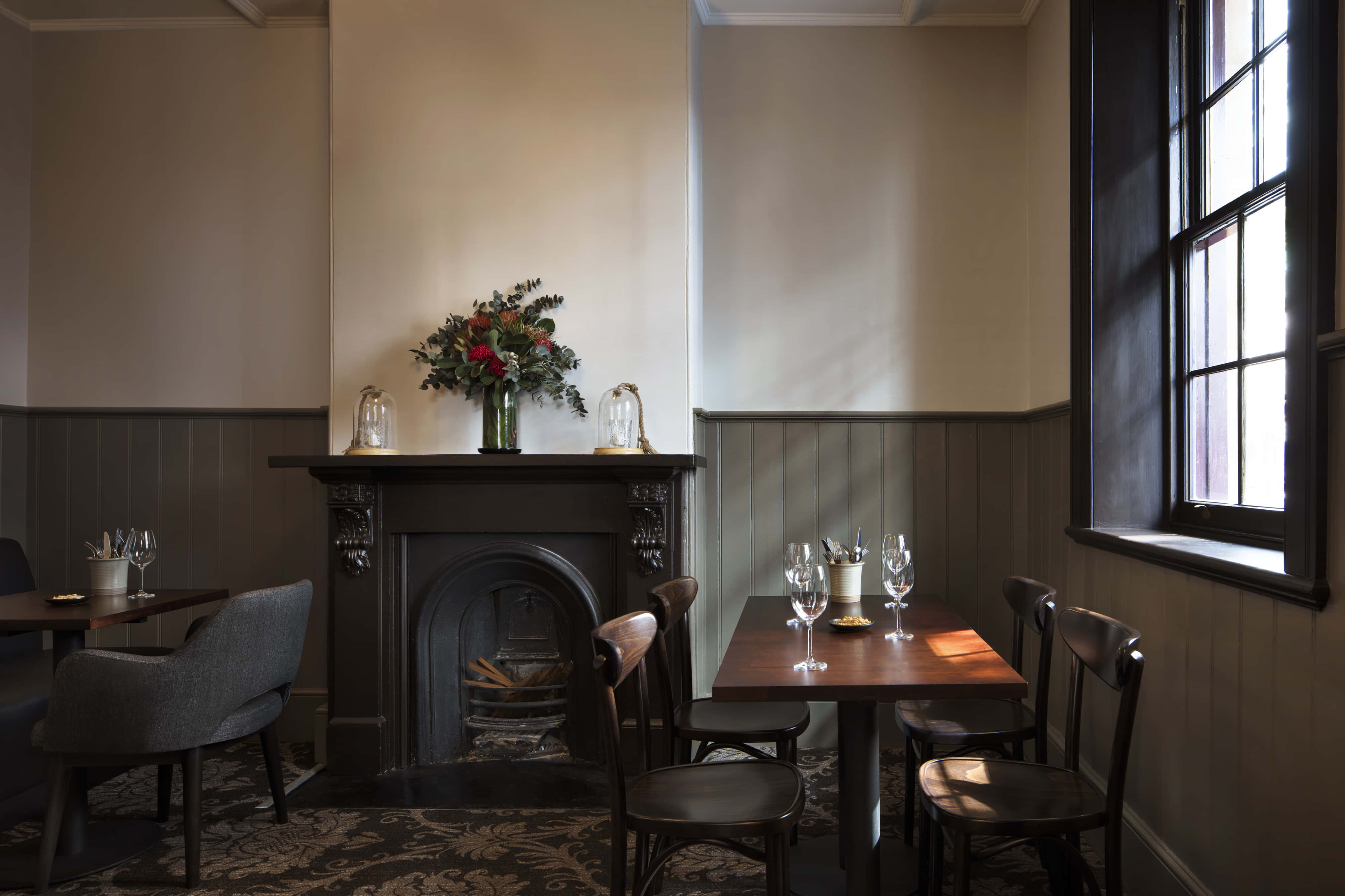 The Dundee Arms Pub 1