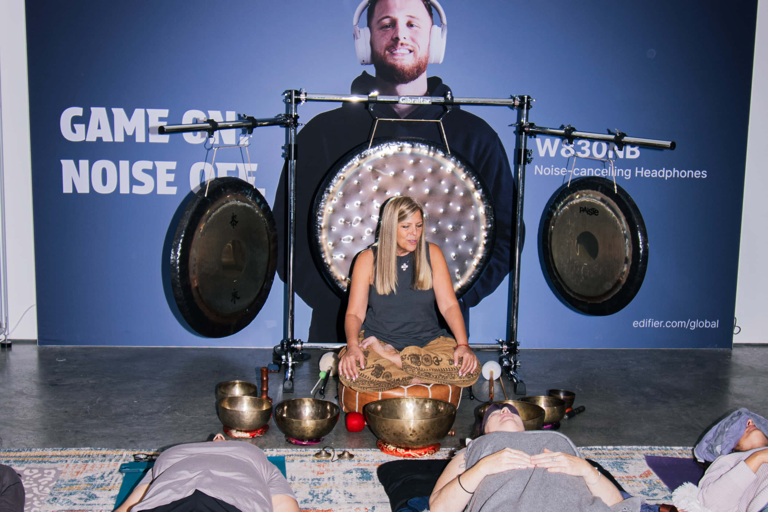 Ground Floor - Spacious Chelsea Gallery Space 10