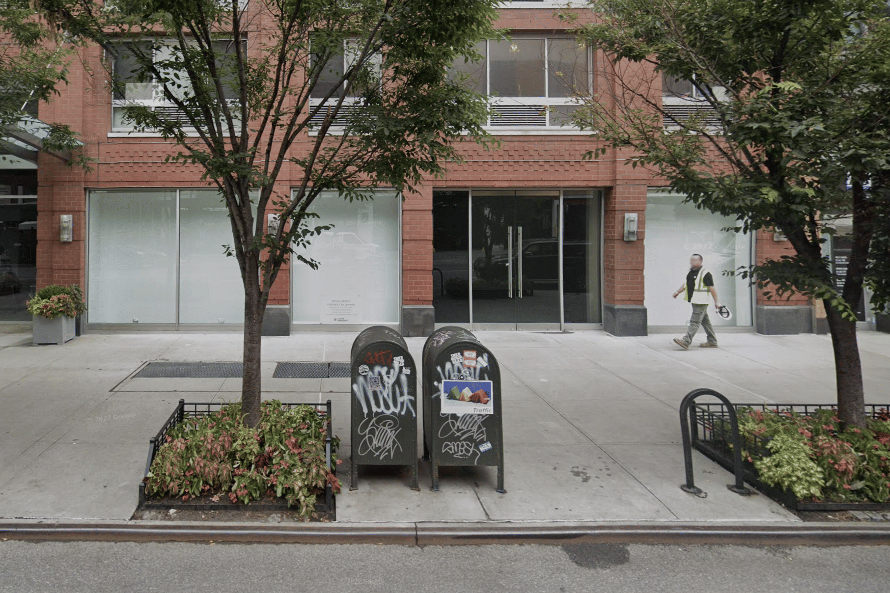 Ground Floor - Spacious Chelsea Gallery Space 7