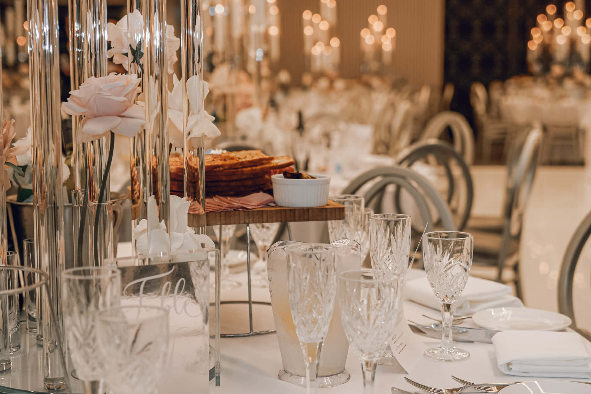 Sir Phillip Lounge 1