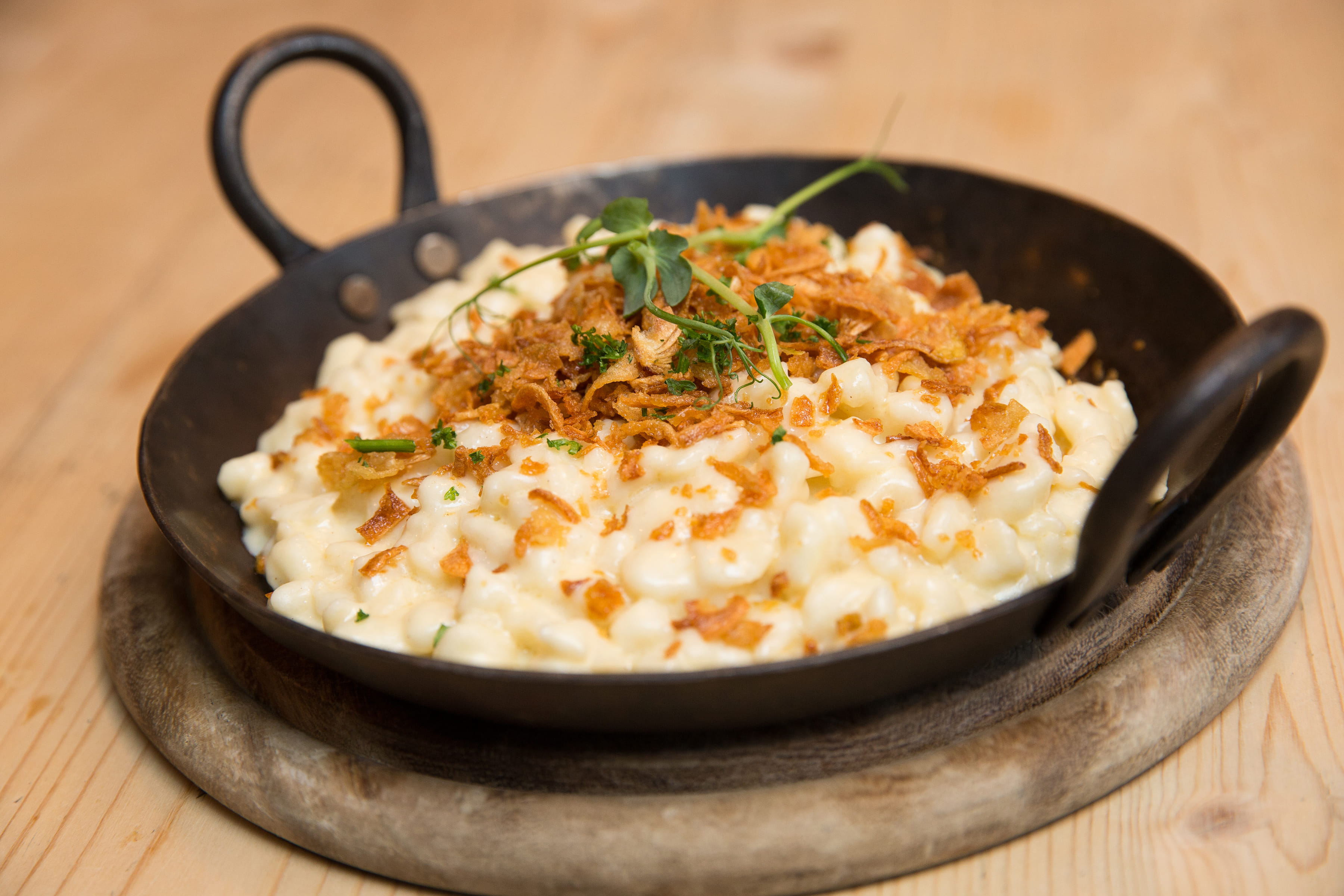 Tables for informal dinner parties 2