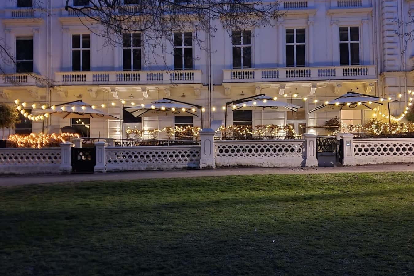 Terrace for up to 84 seated - 130 standing 1