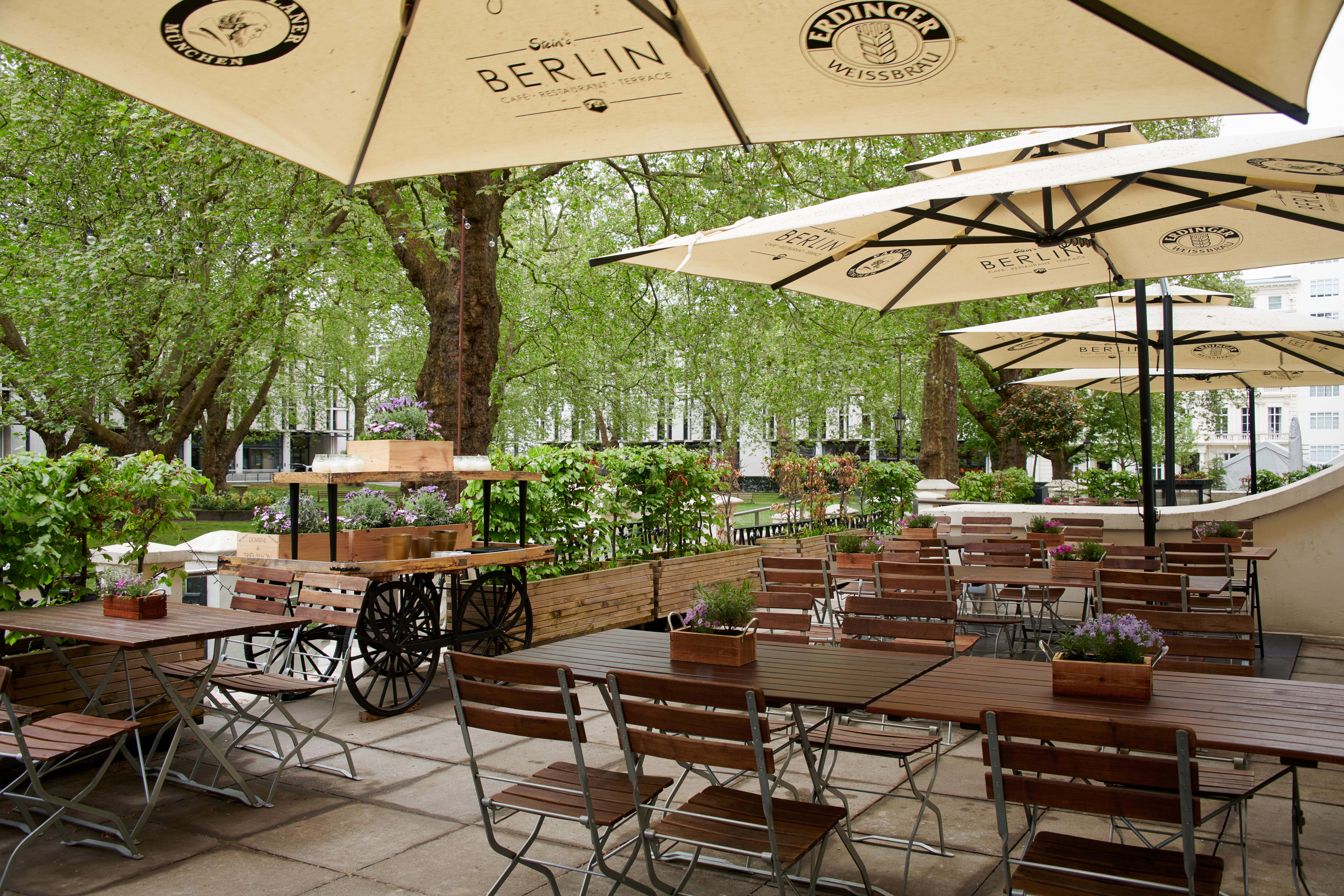 Terrace for up to 84 seated - 130 standing 0