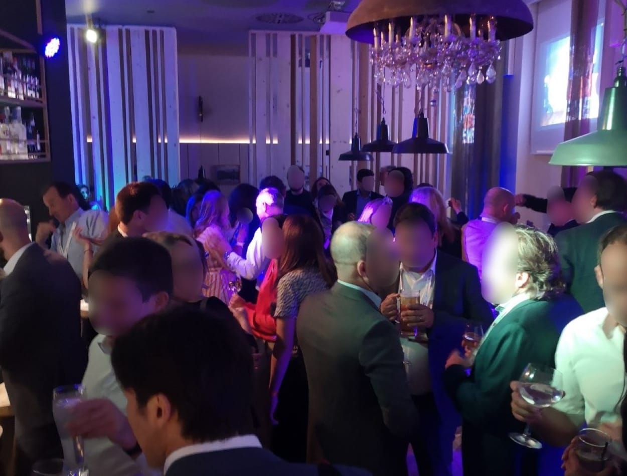 Indoor and outdoor up to 180 people standing 1