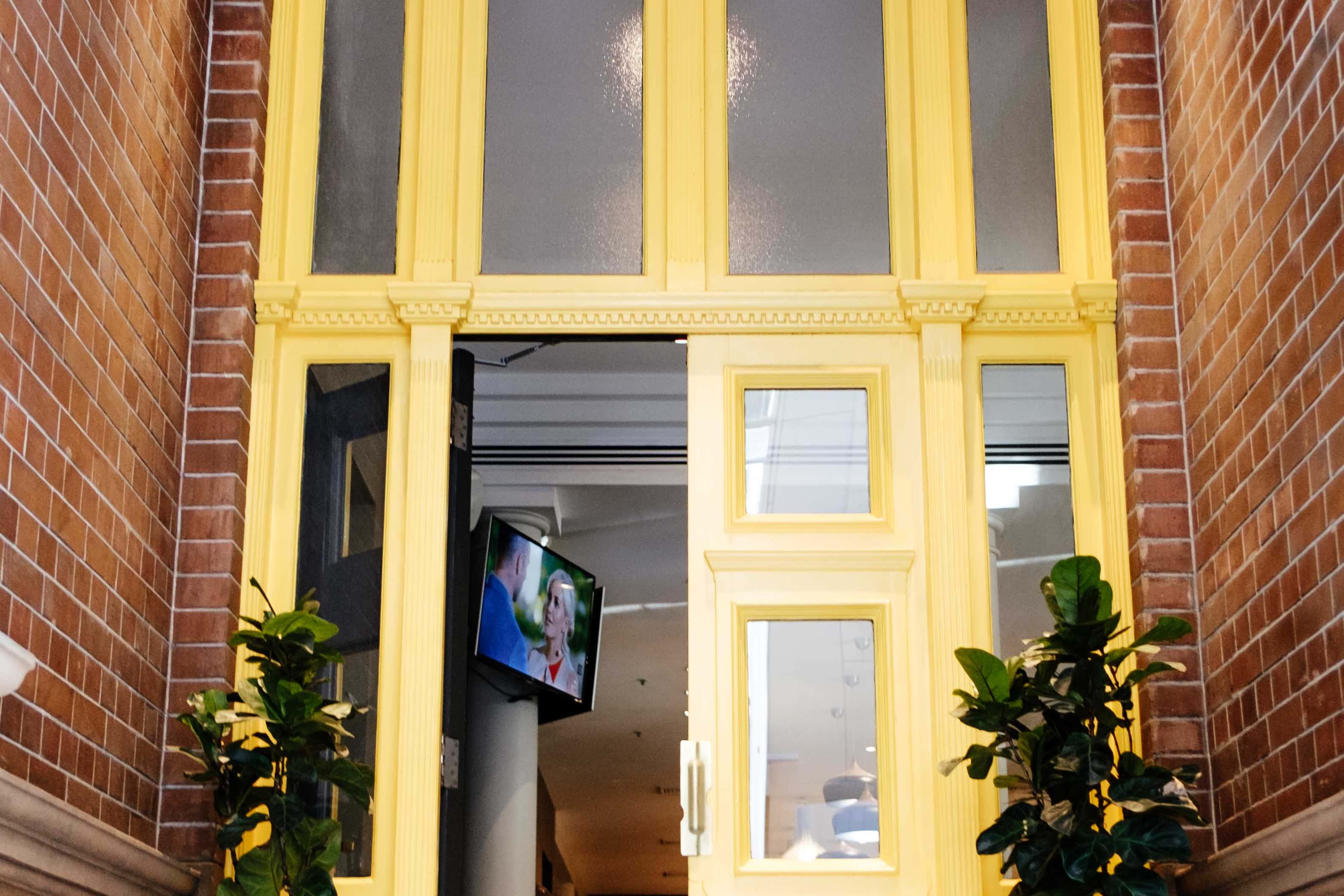 Thomas Street Bar & Restaurant 1