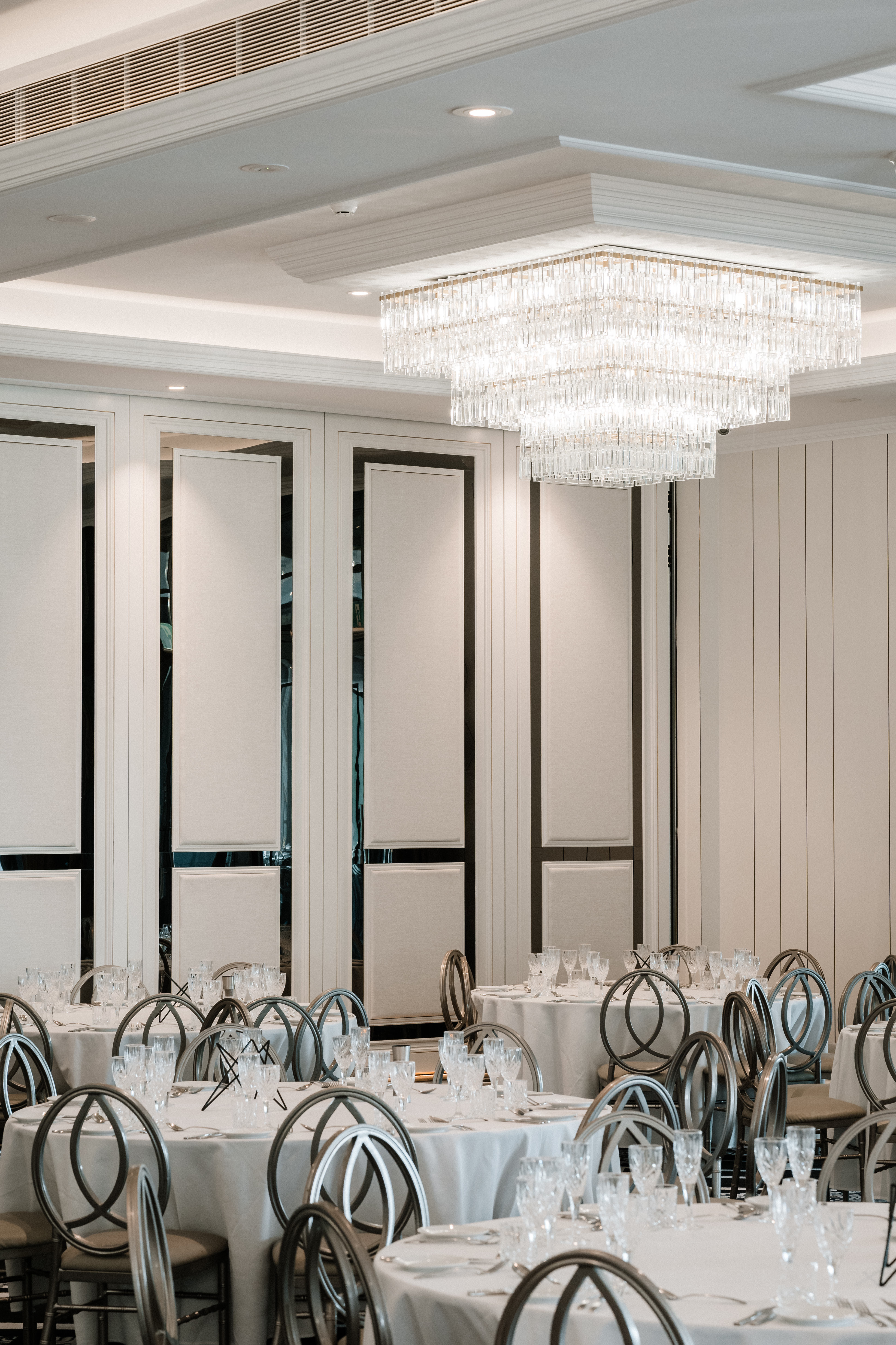 The Alexandra Lounge 1