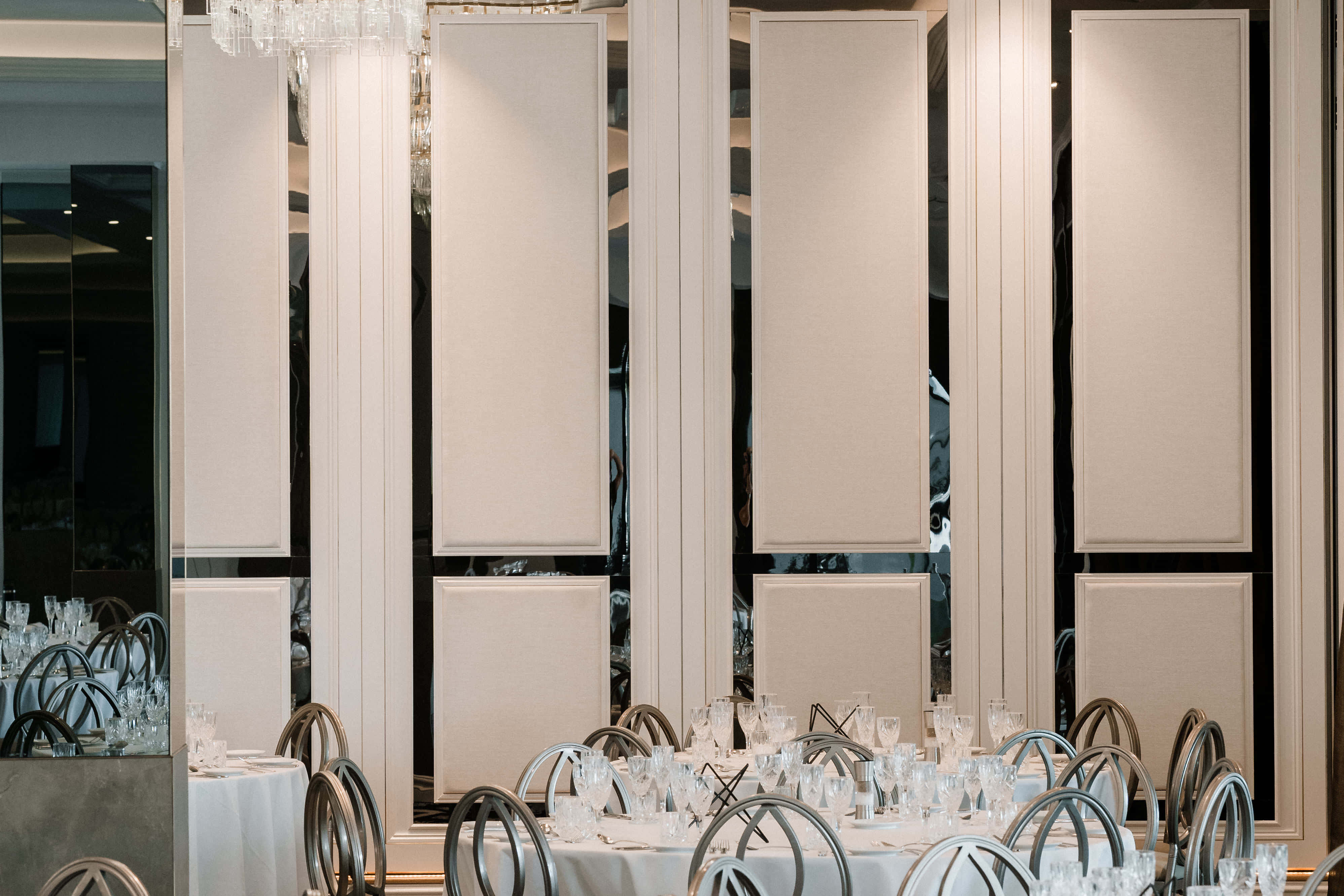 The Alexandra Lounge 4