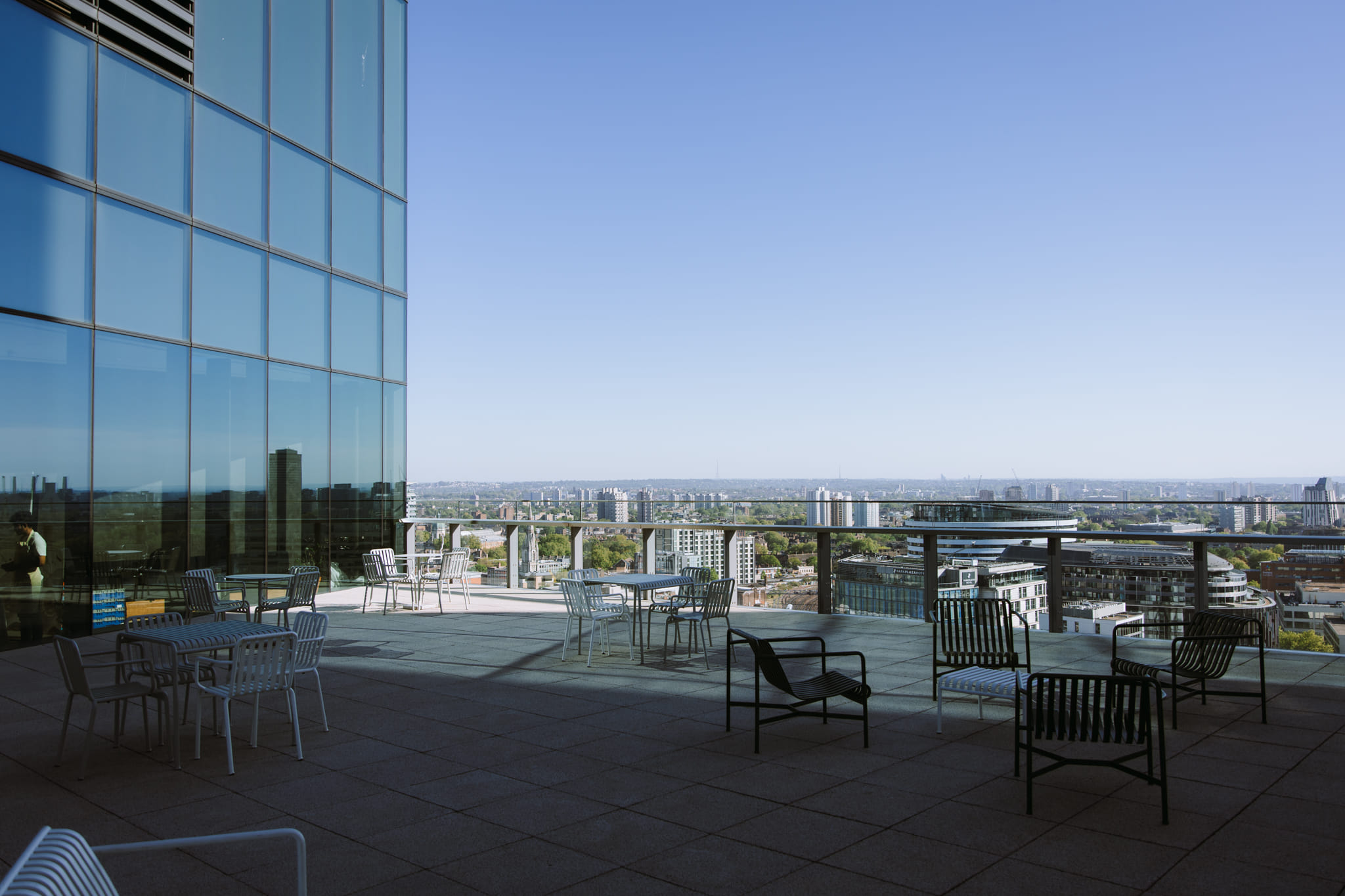 16th Floor 6